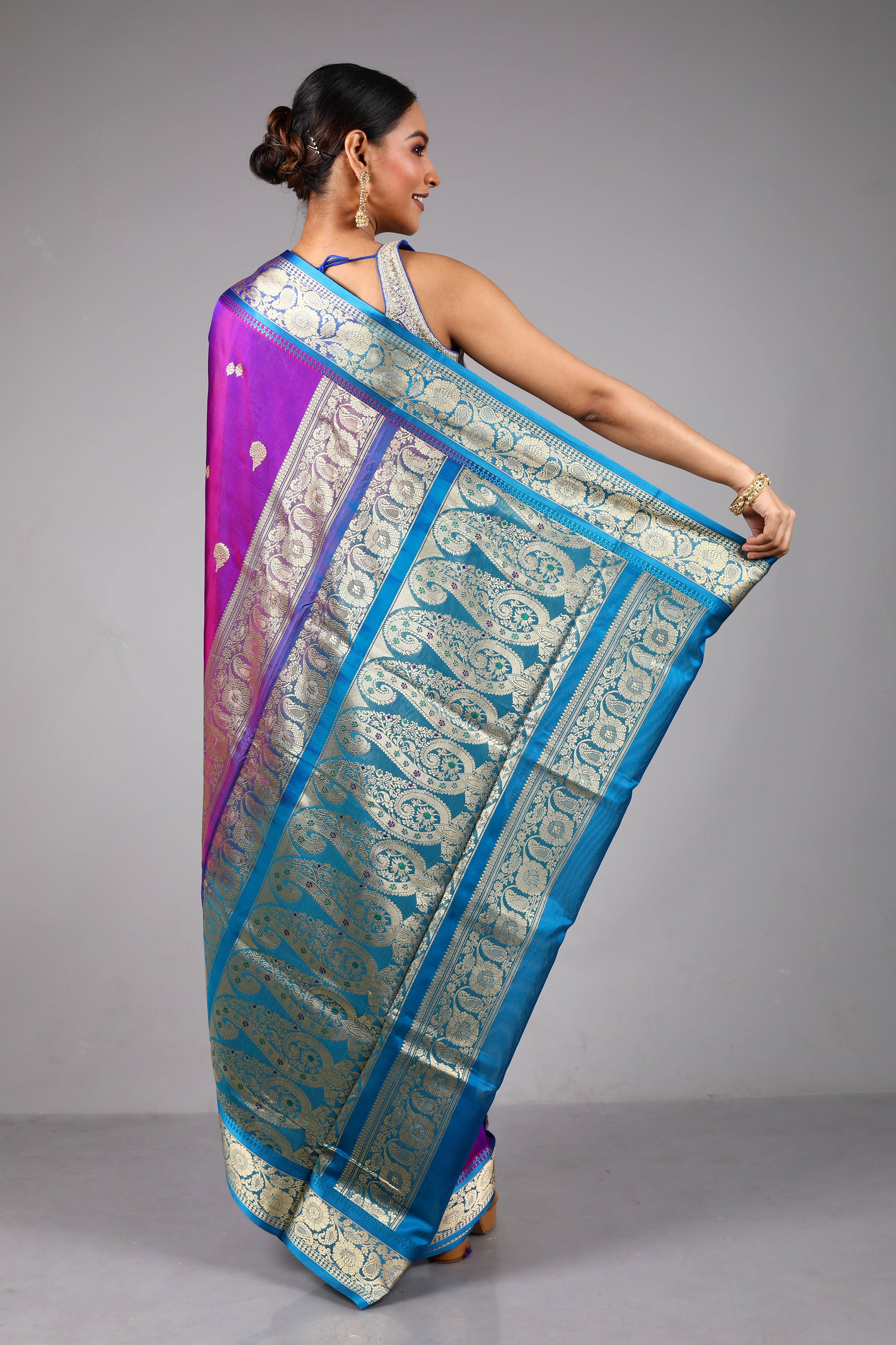 Magenta Blended Pattu Silk Saree