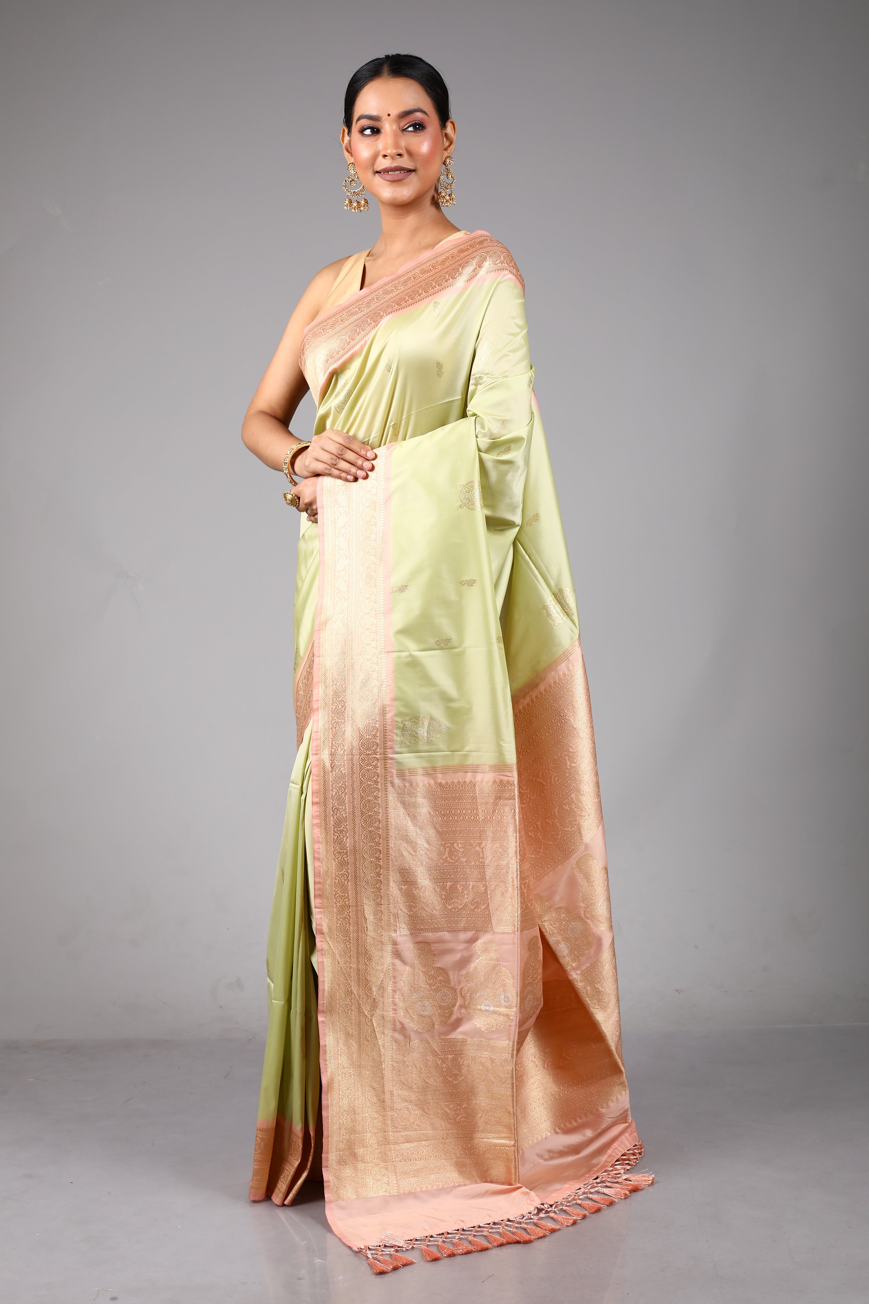 Light Green Blended Mashru Silk Saree
