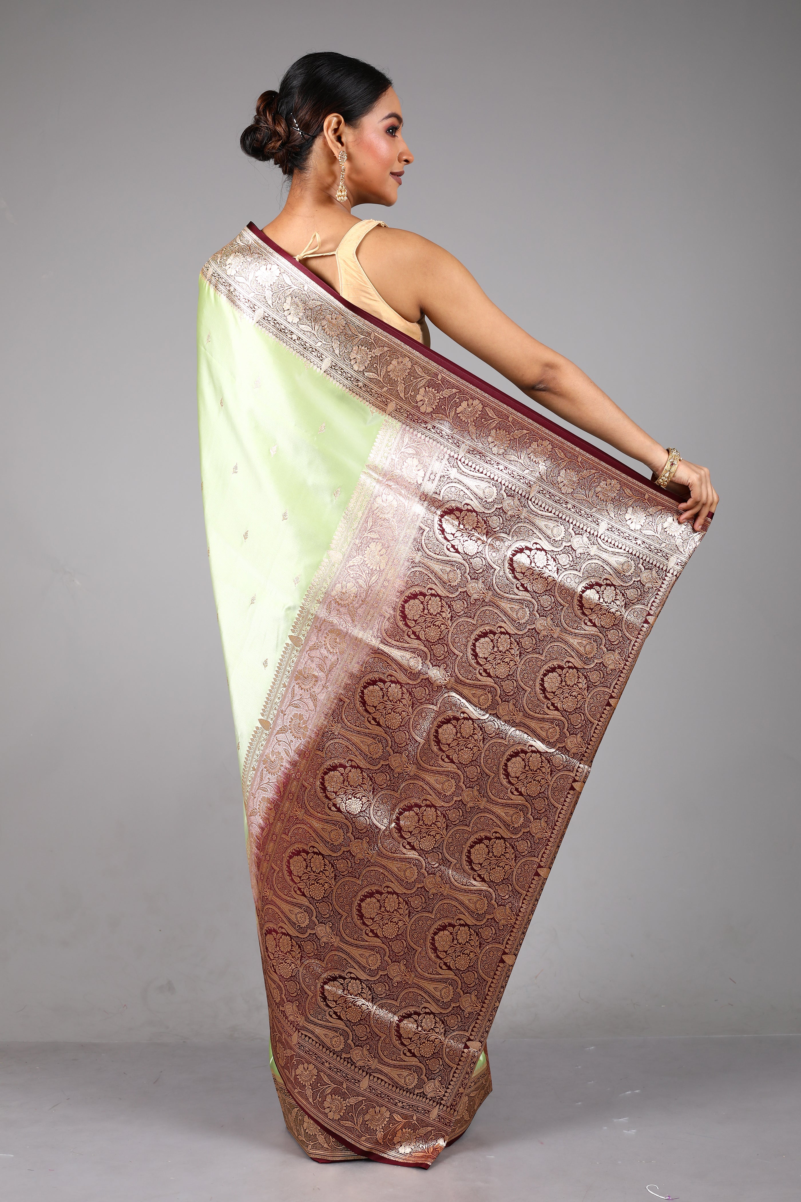 Pesta Green Satin Silk Saree