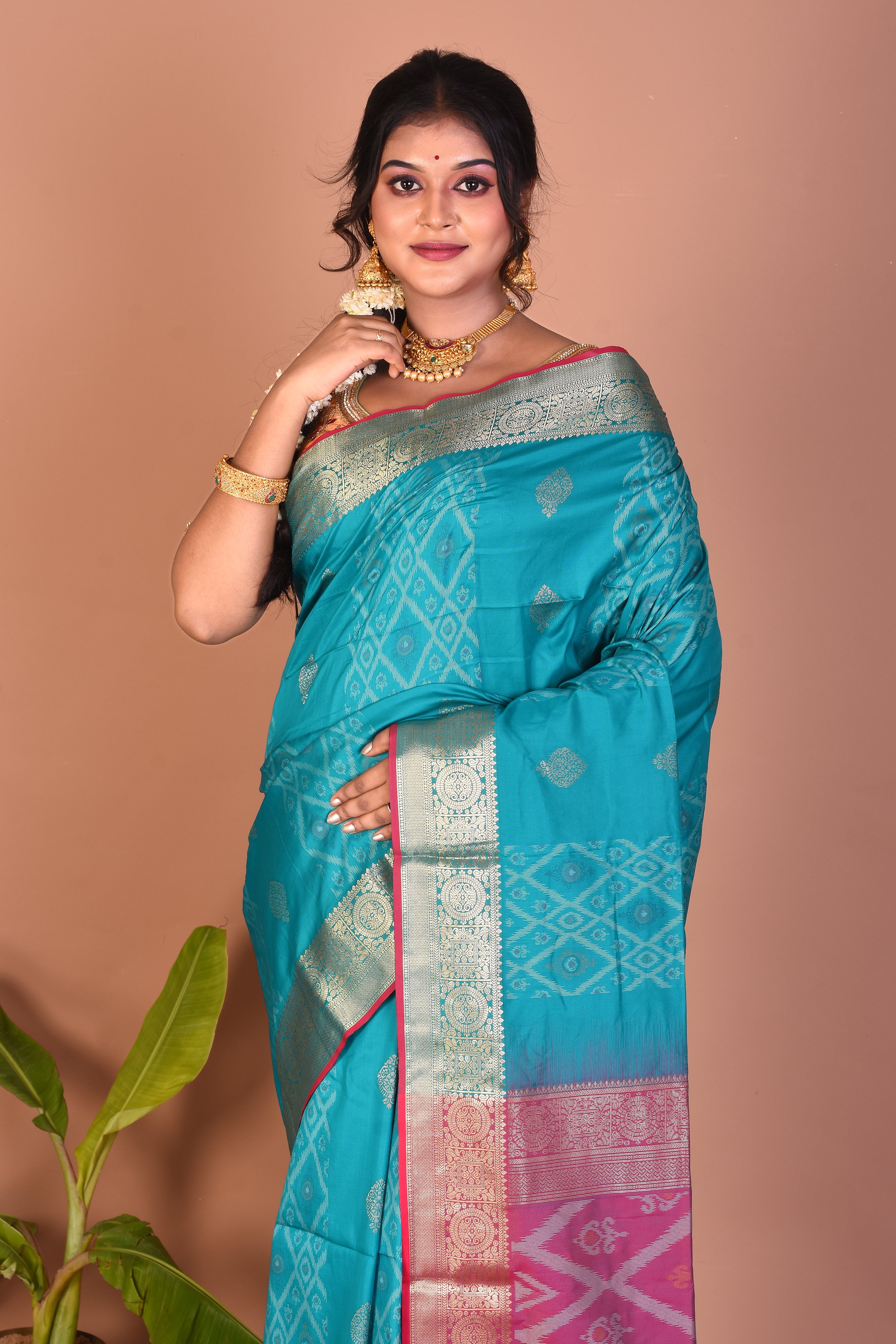 Rama Green Blended Handloom Saree - Keya Seth Exclusive