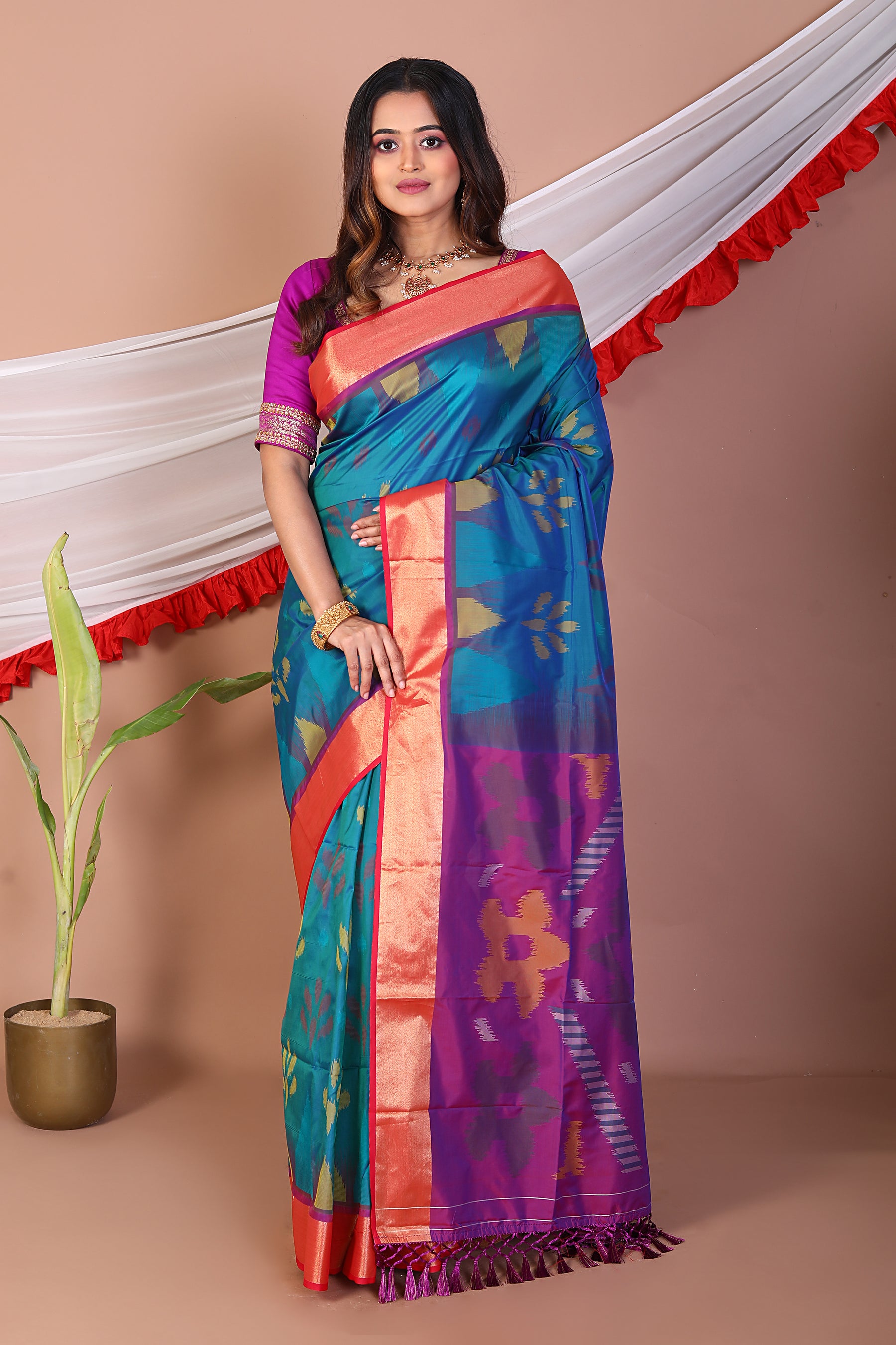 Dual Tone Blue Blended Bangalore Silk Saree - Keya Seth Exclusive