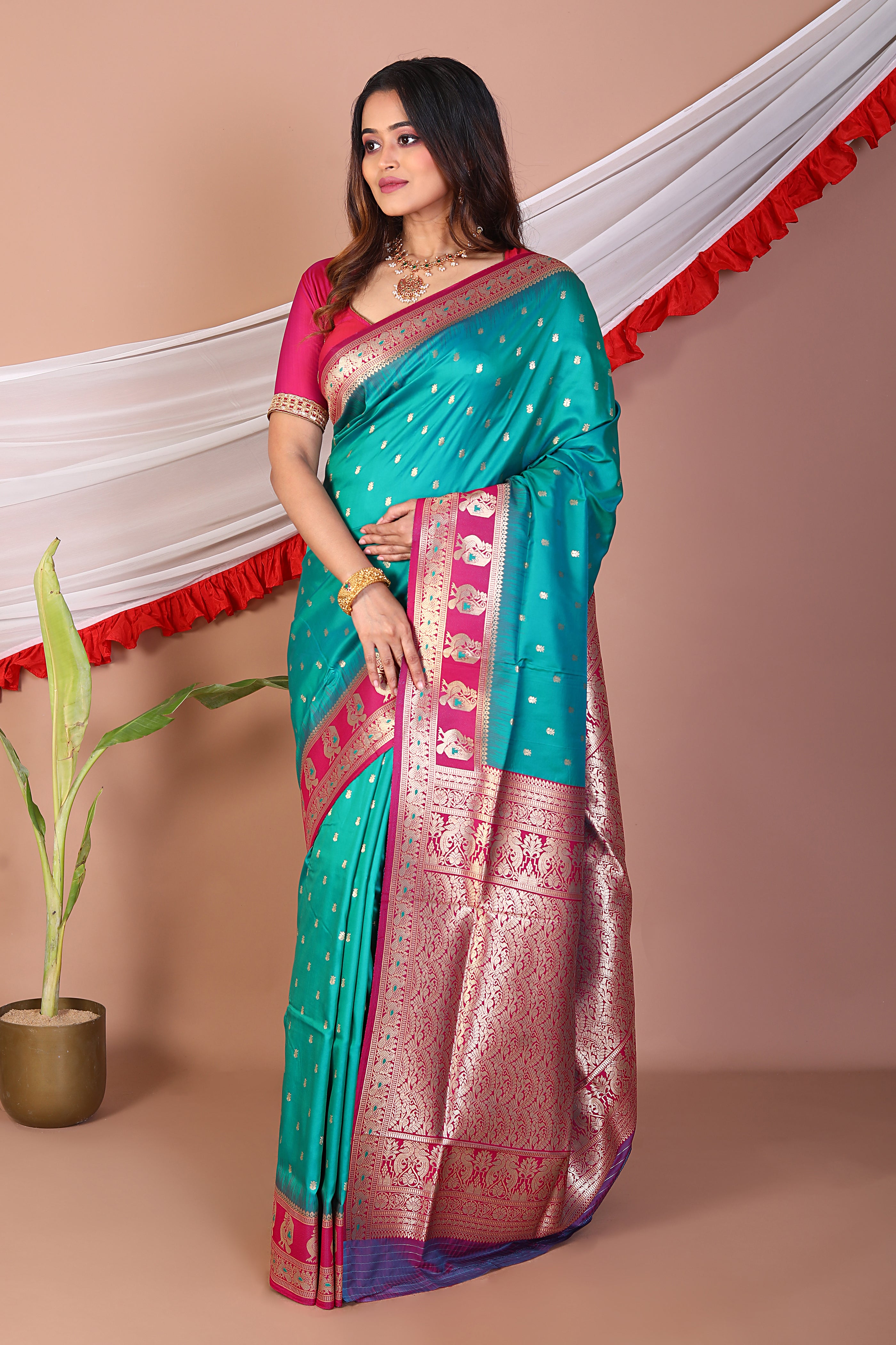 Sea Green Blended Mashru Silk Saree - Keya Seth Exclusive