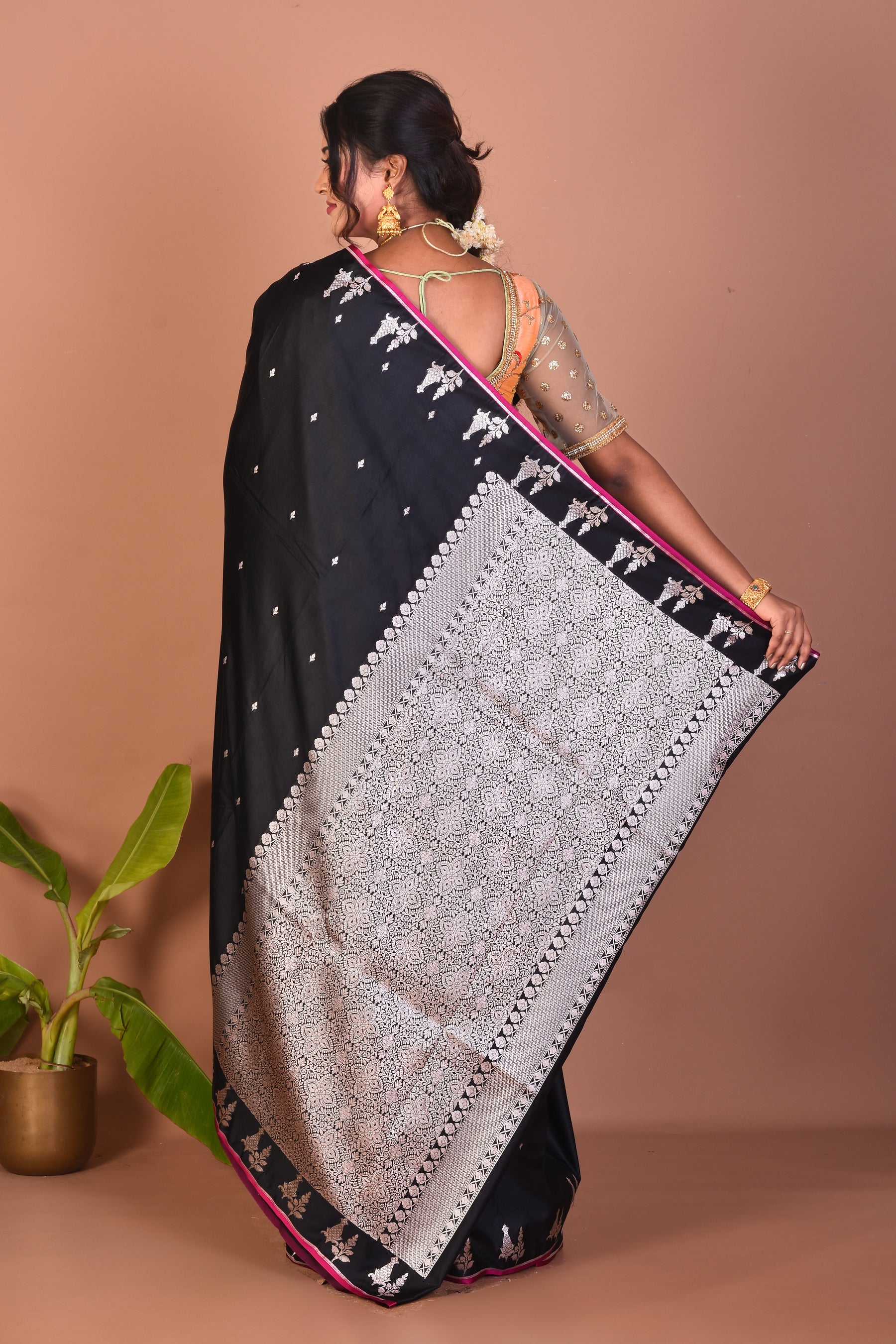 Black Blended Mashru Silk Saree - Keya Seth Exclusive