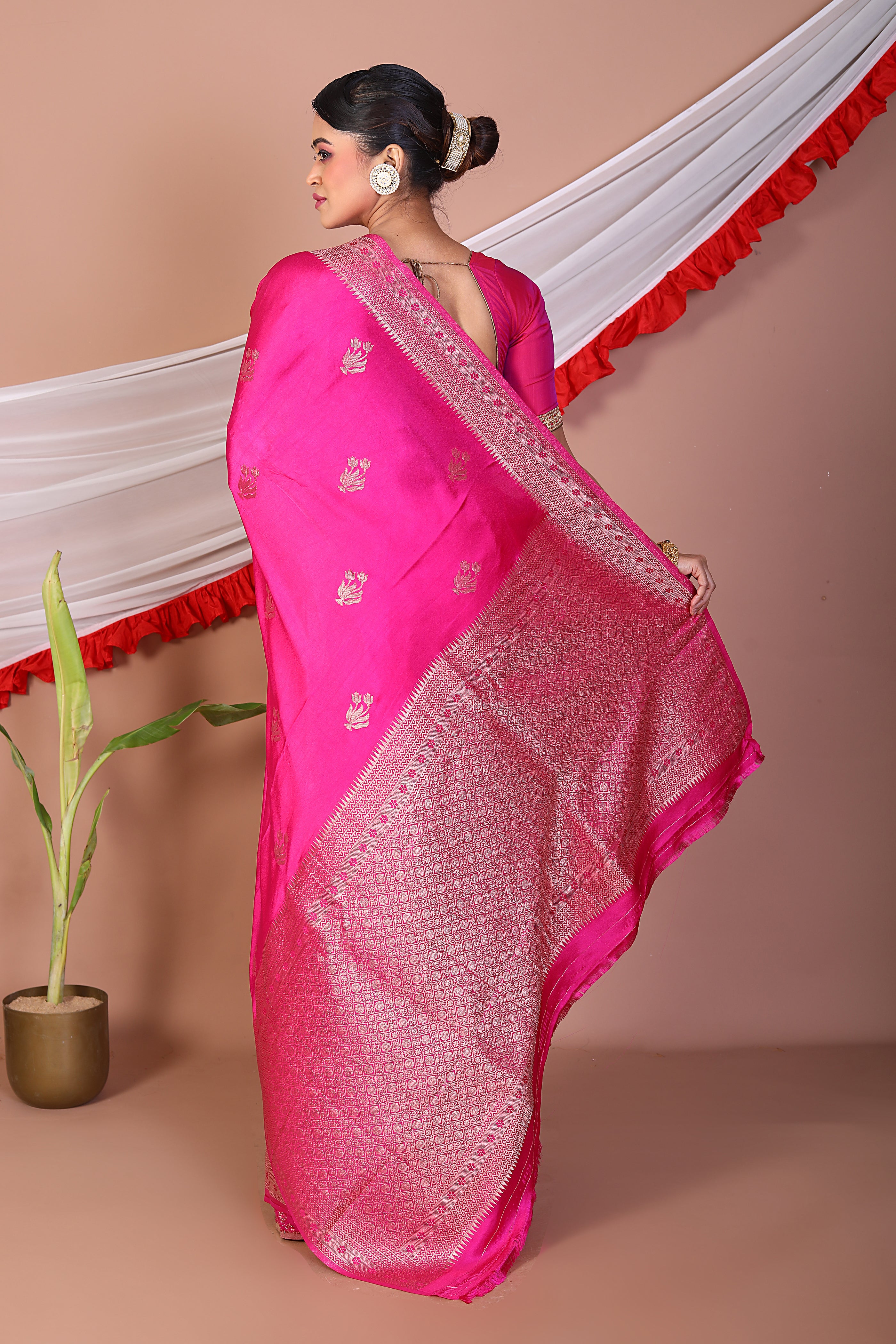 Rani Blended Mushro Silk Saree - Keya Seth Exclusive
