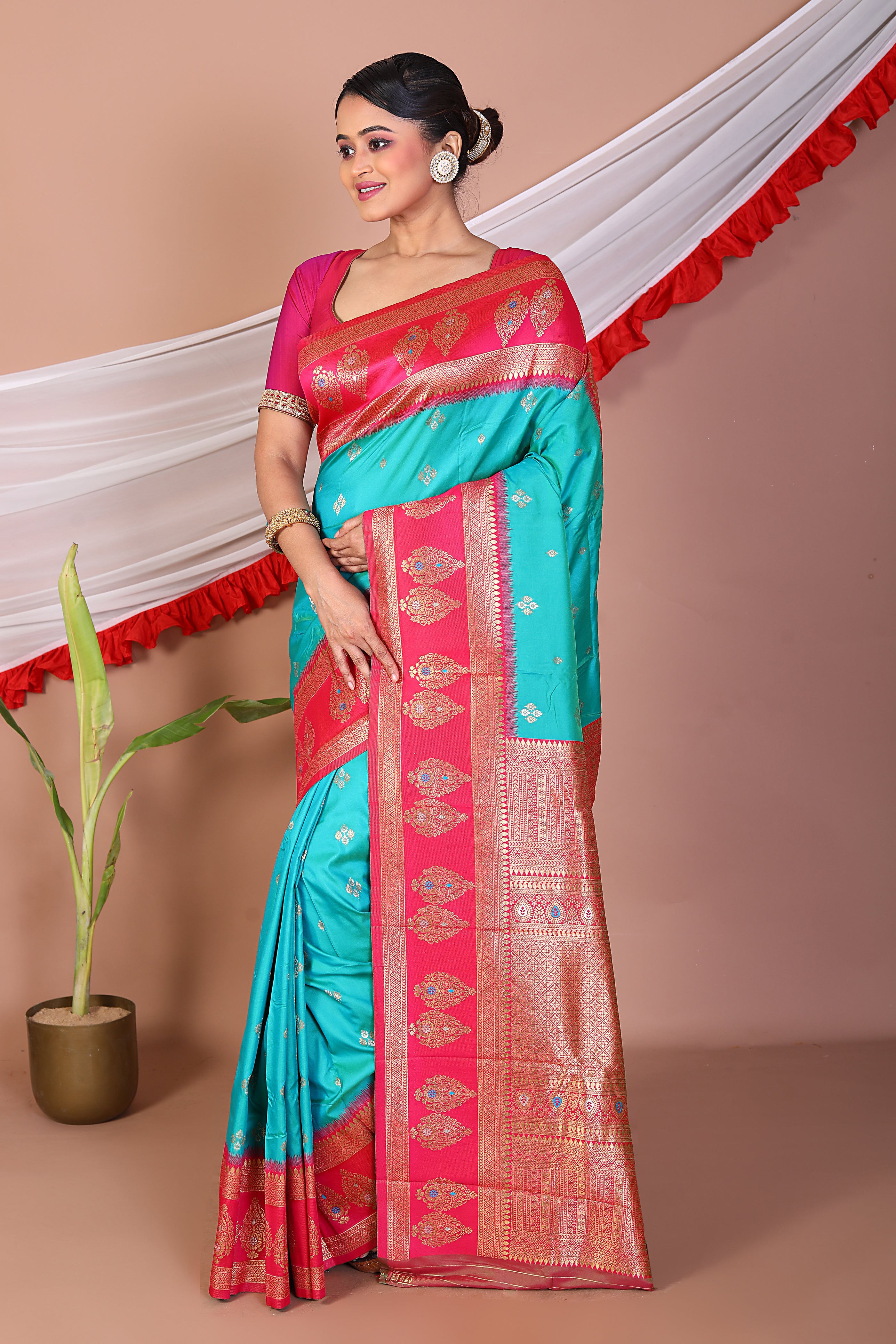 Rama Green Blended Mashru Silk Saree - Keya Seth Exclusive