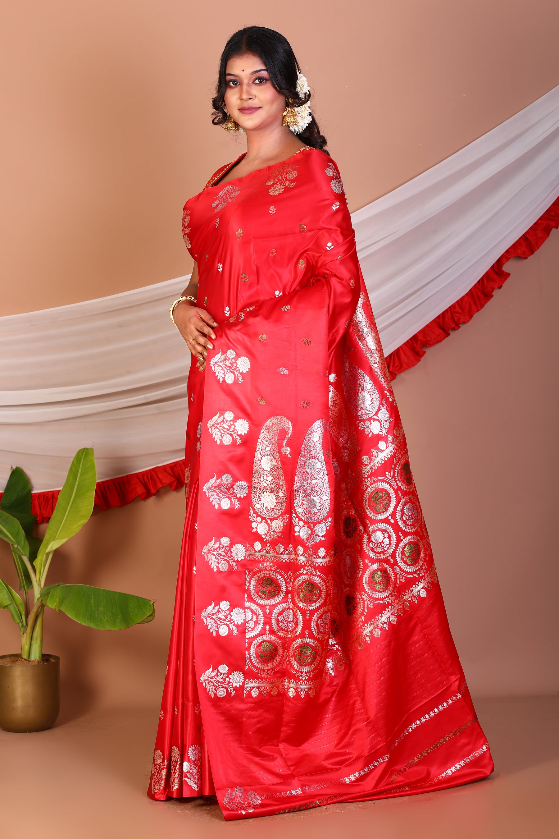 Red Blended Satin Silk Saree - Keya Seth Exclusive