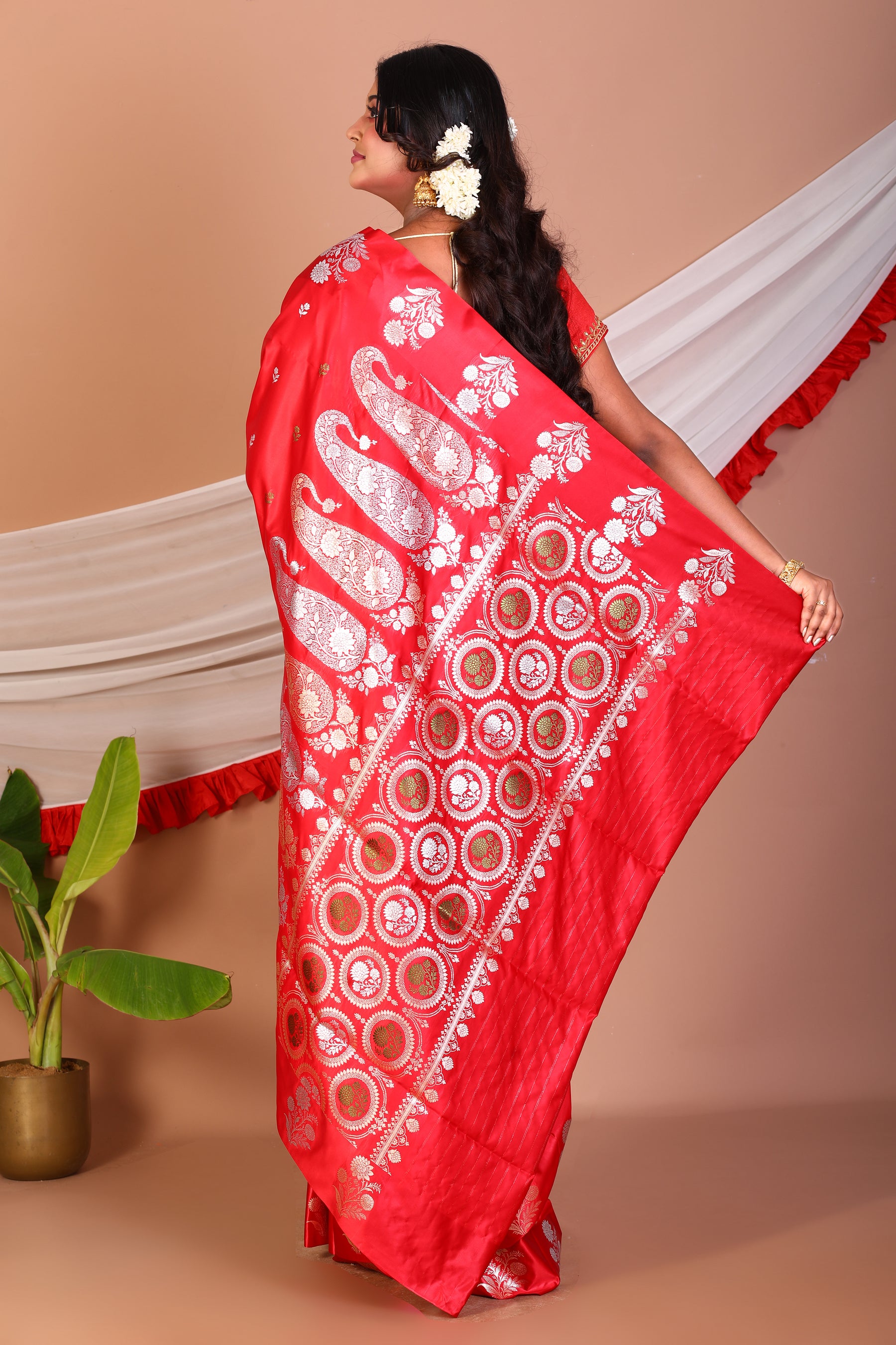 Red Blended Satin Silk Saree - Keya Seth Exclusive