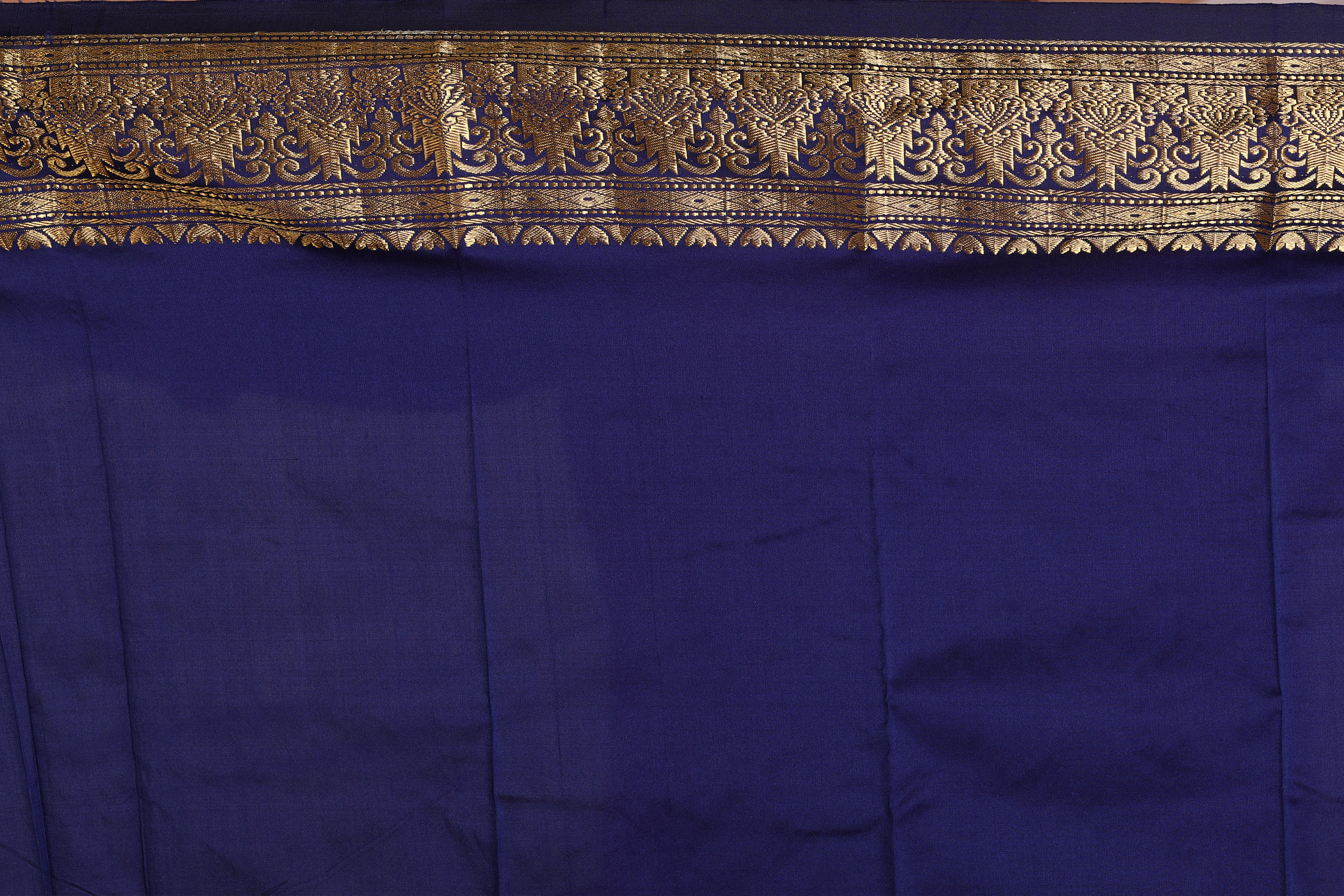 Dual Tone Green Pure Kanjivaram Silk Saree - Keya Seth Exclusive