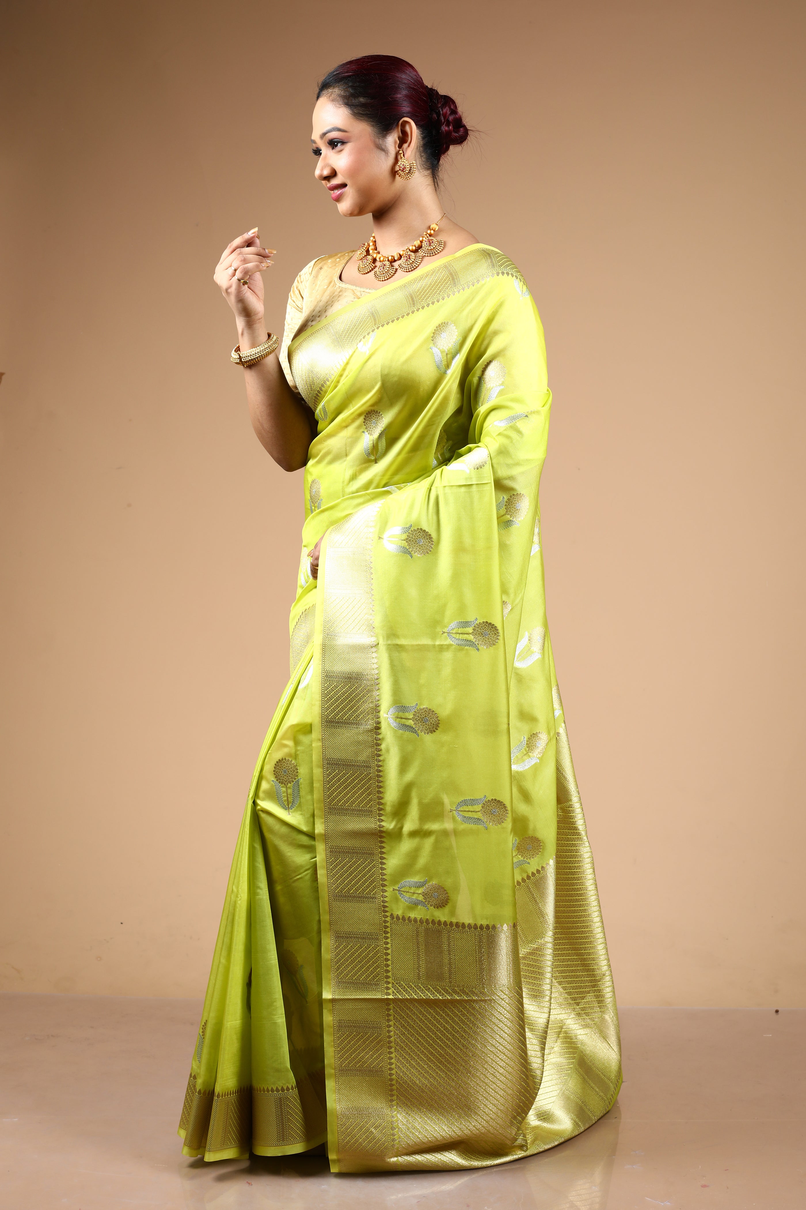 Green Blended Blended Silk Saree