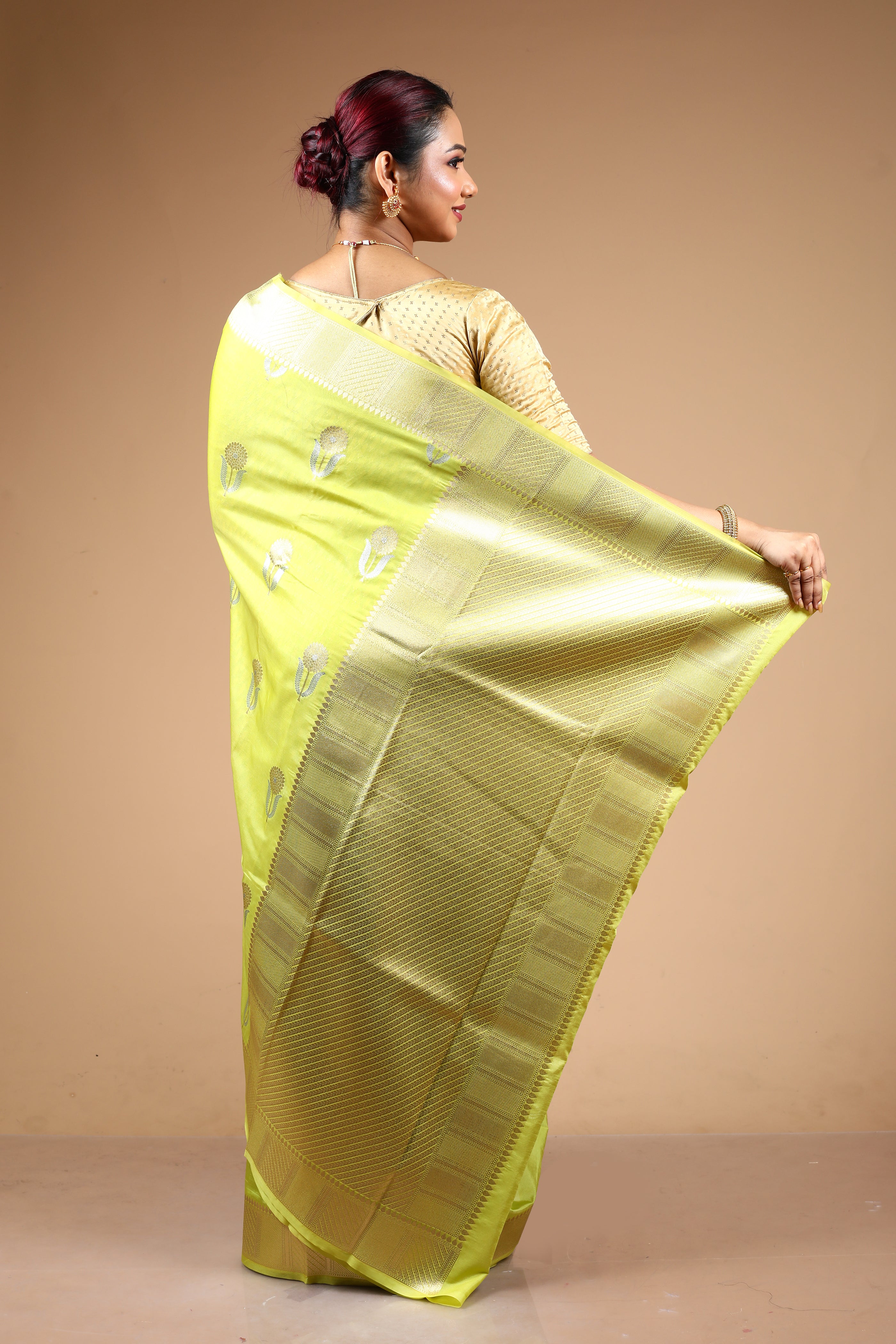 Green Blended Blended Silk Saree