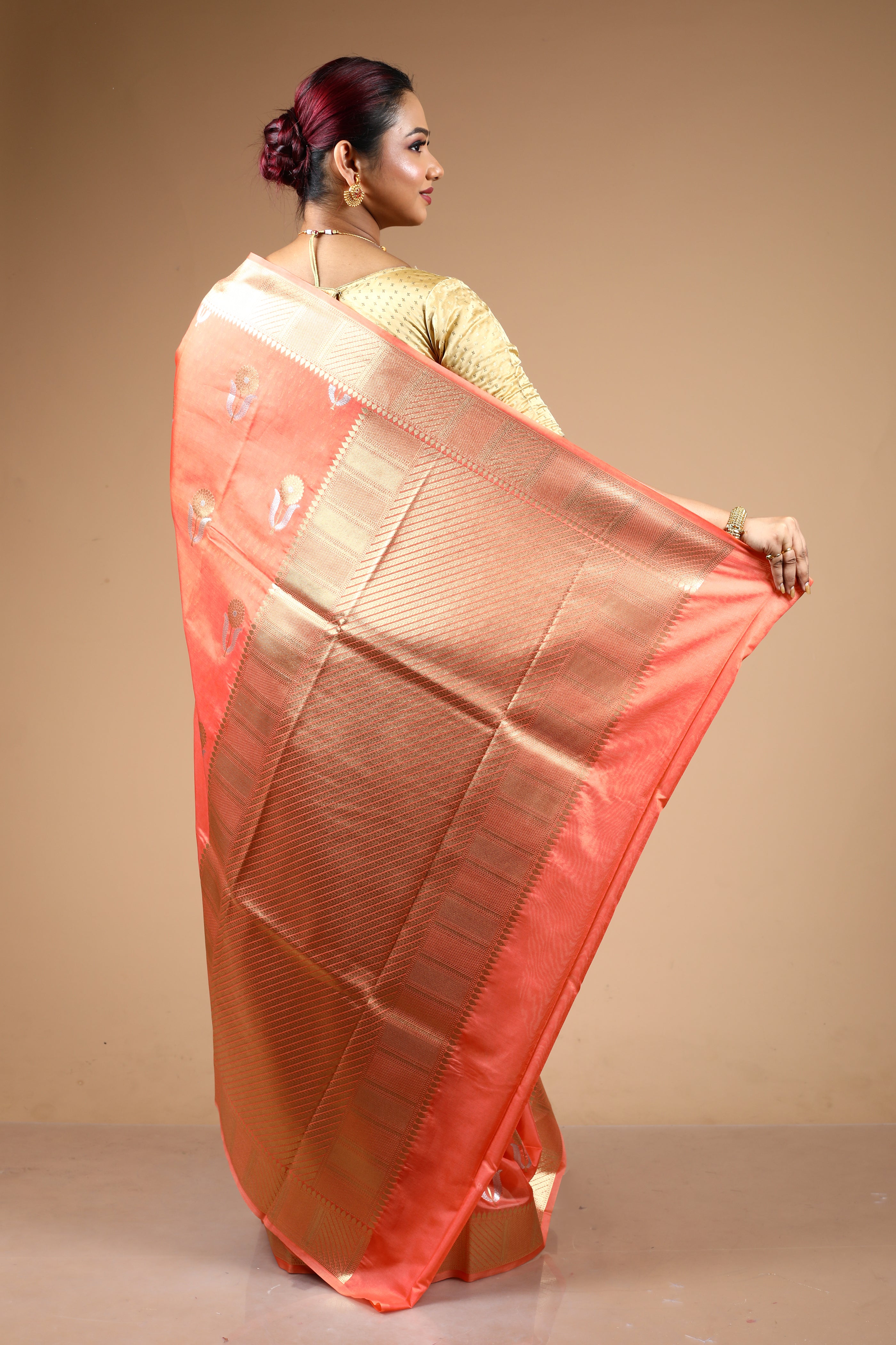 Peach Blended Blended Silk Saree