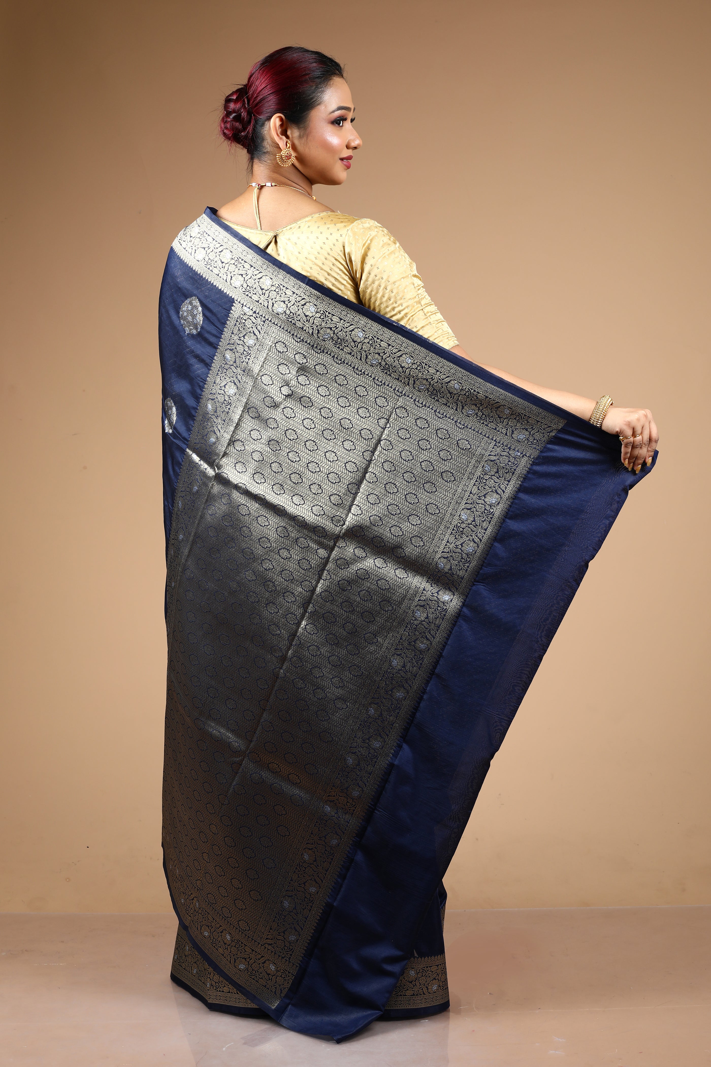 Blue Blended Blended Silk Saree
