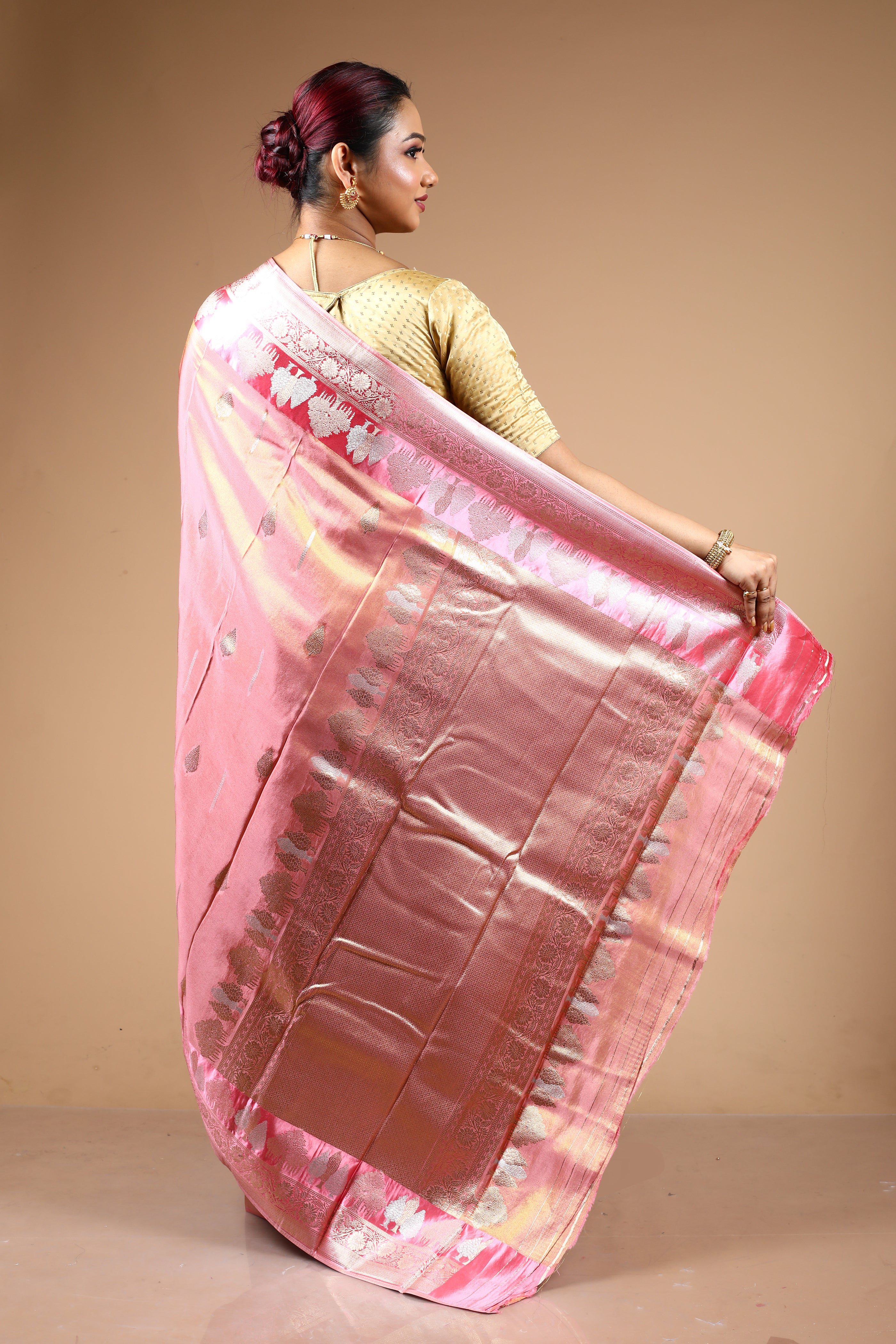 Pink Tissue Tissue Saree