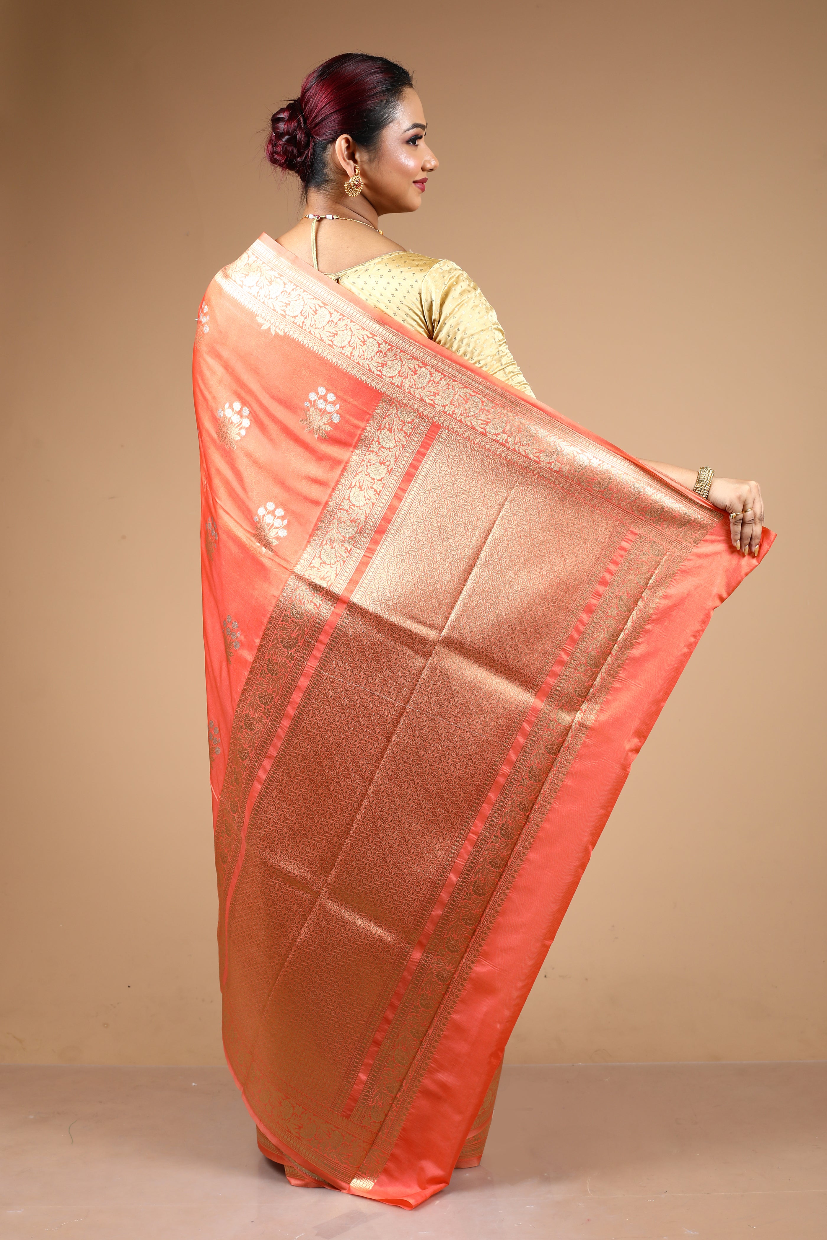 Peach Blended Blended Silk Saree