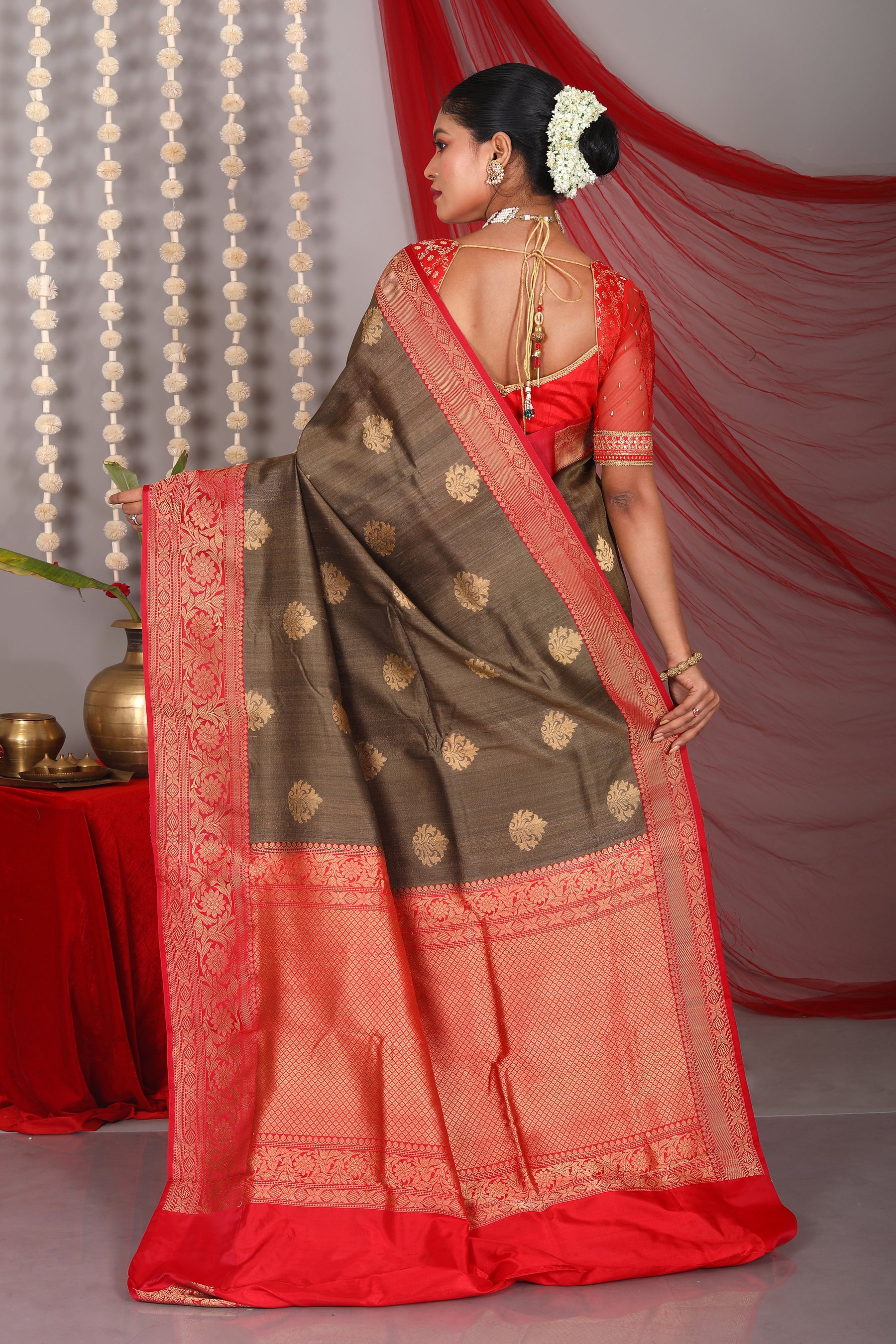 Grey Pure Tussar Saree - Keya Seth Exclusive