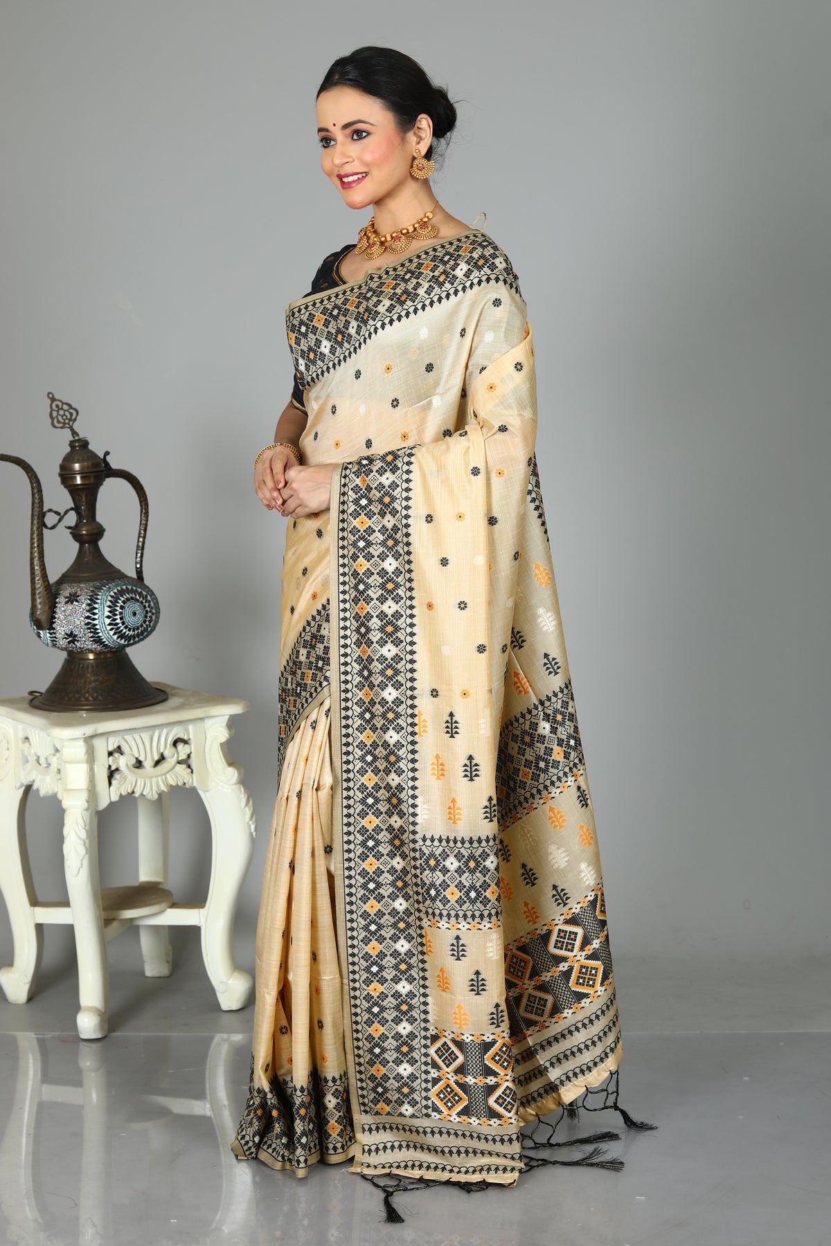 Beige Blended Tussar Silk Saree