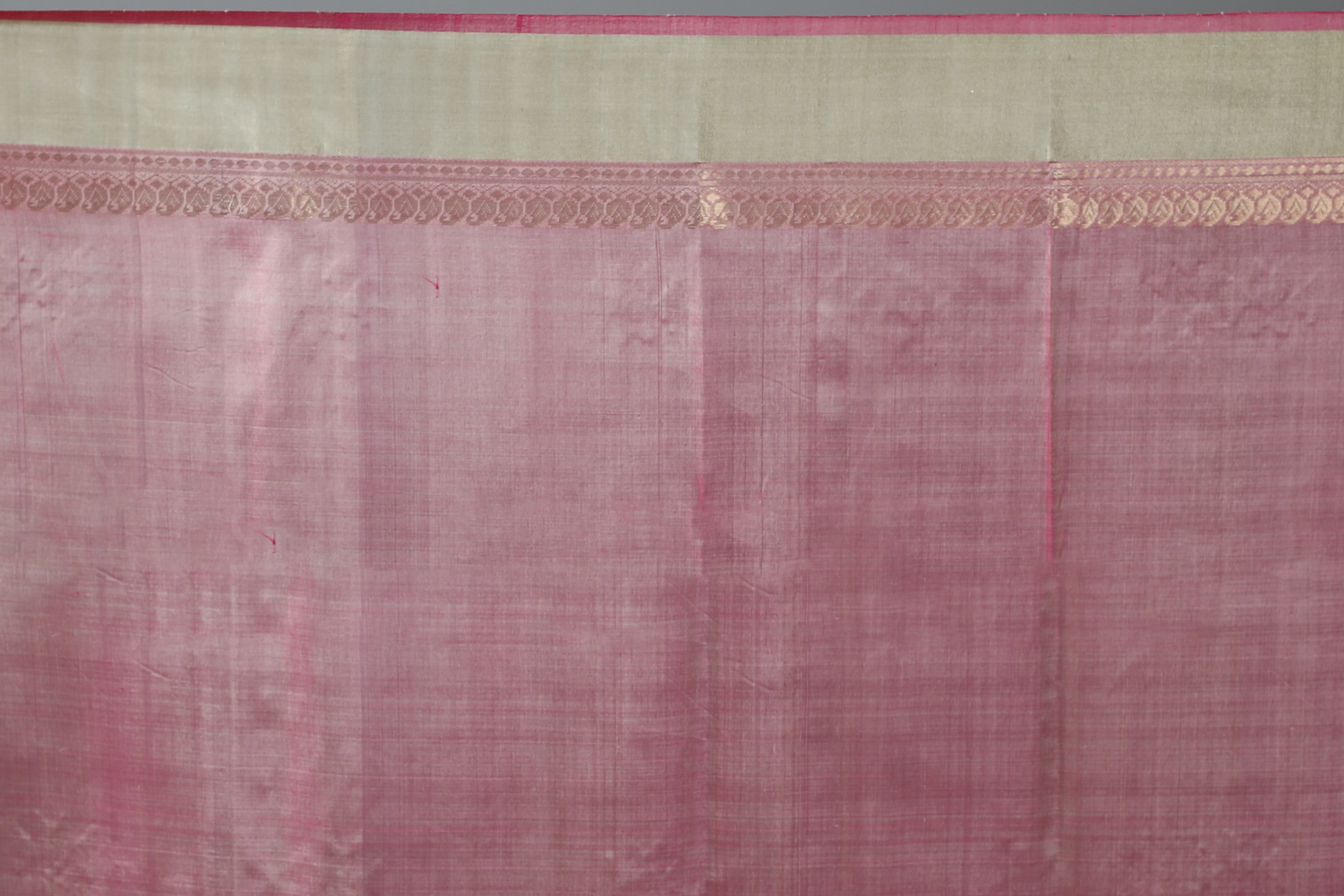 Pink Pure Handloom Silk Saree