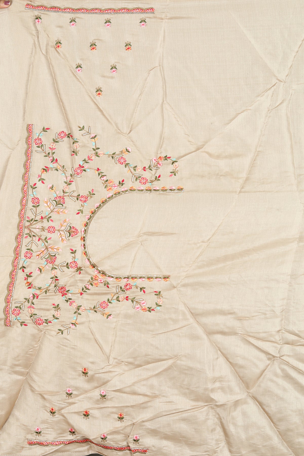 Offwhite Blended Silk Saree with Embroidery Work