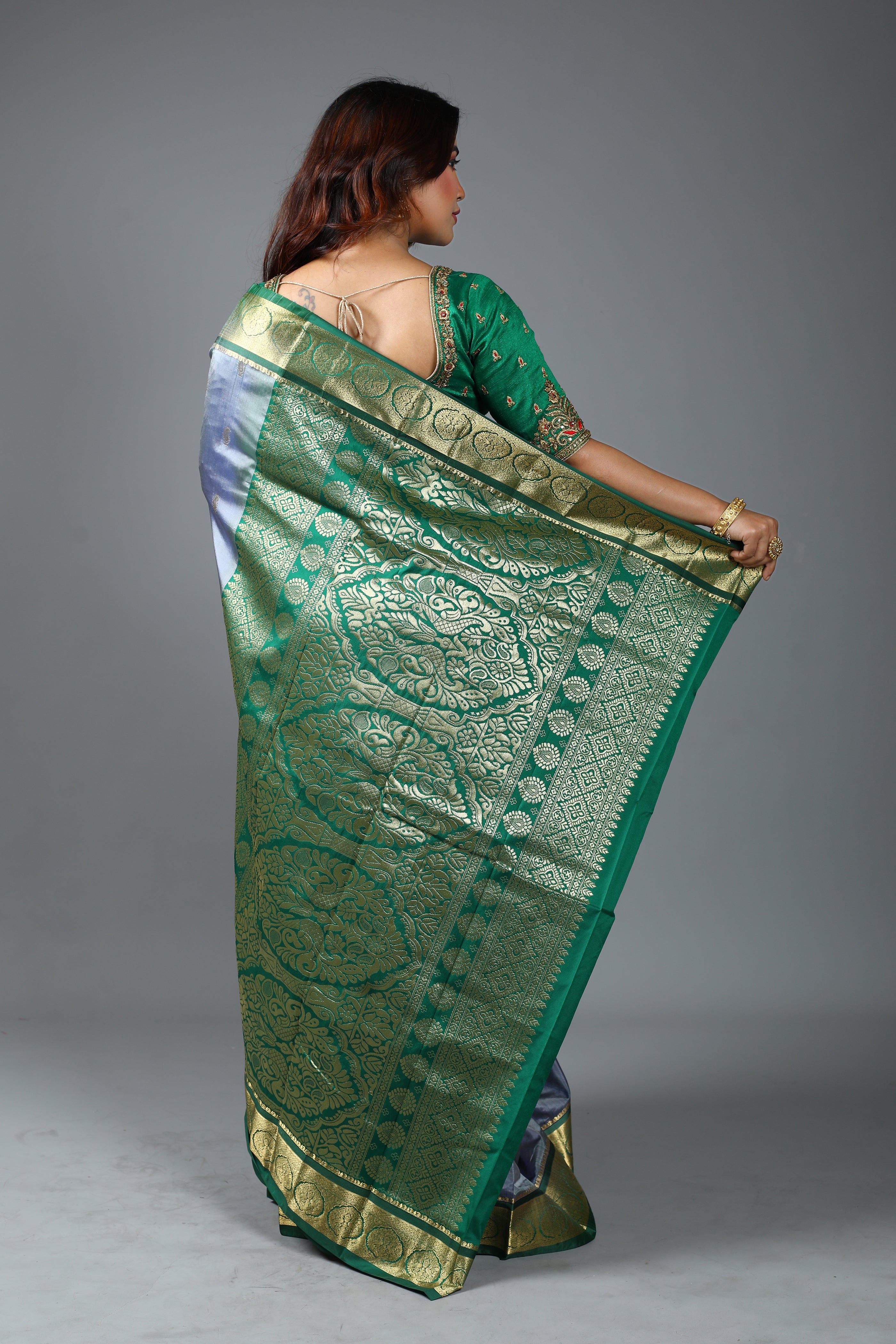 Grey Blended Kanjivaram Silk Saree