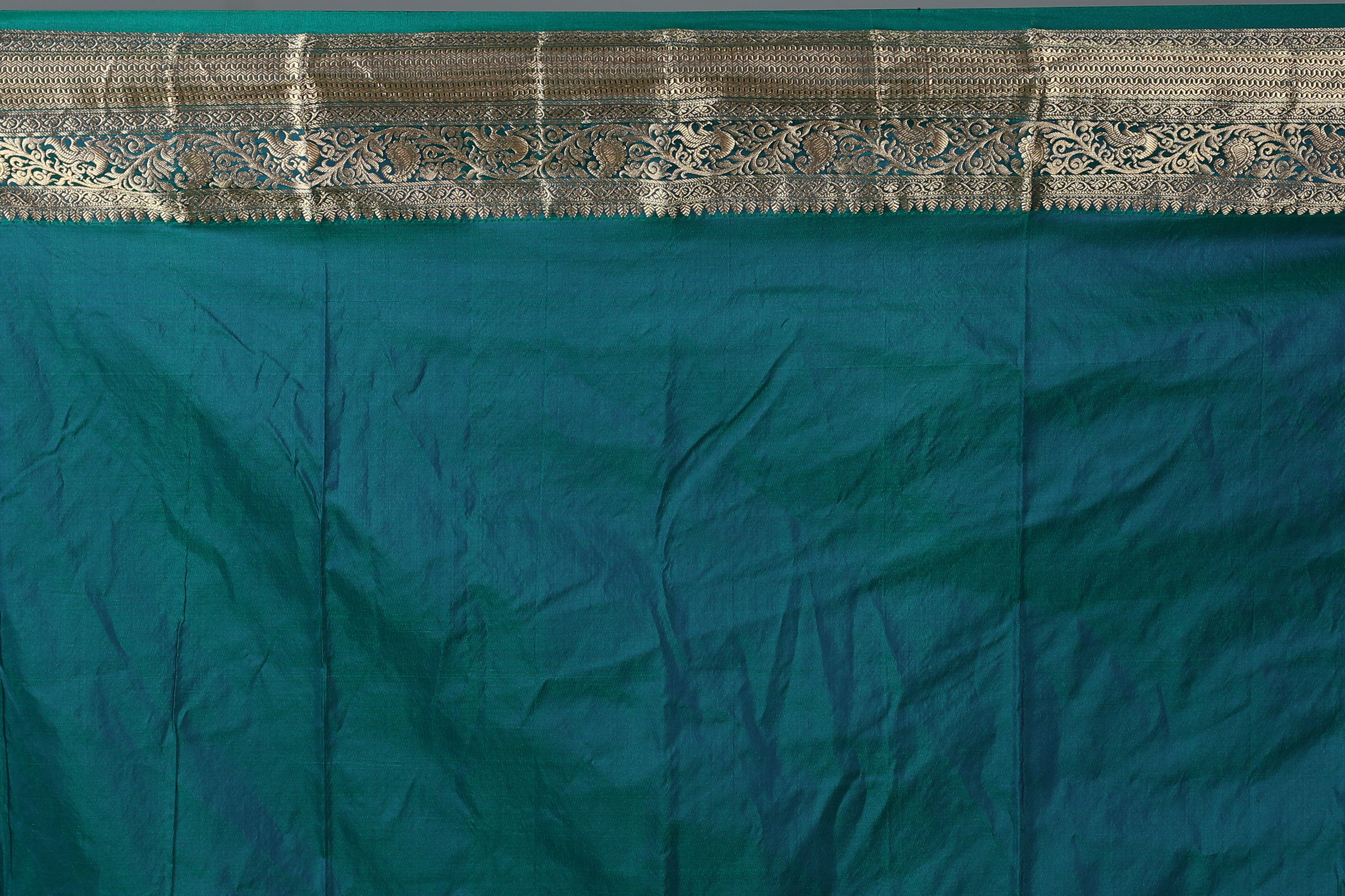 Pure Rama Green Kanjivaram Silk Saree