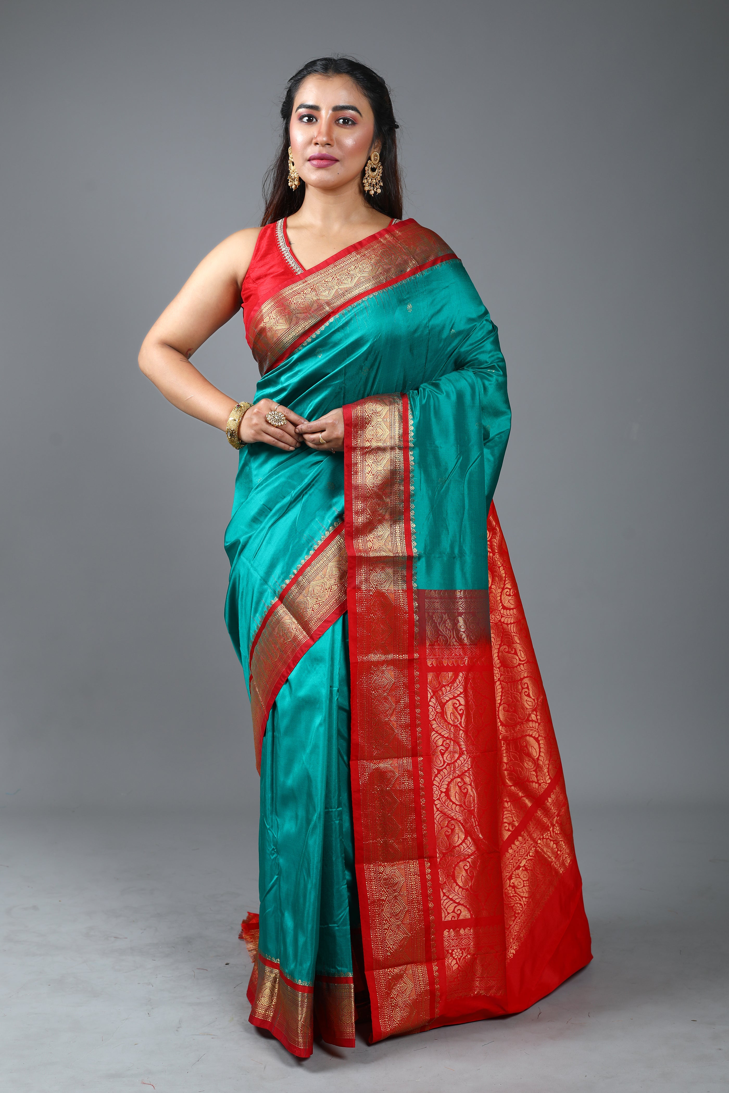 Rama Green Blended Kanjivaram Silk Saree