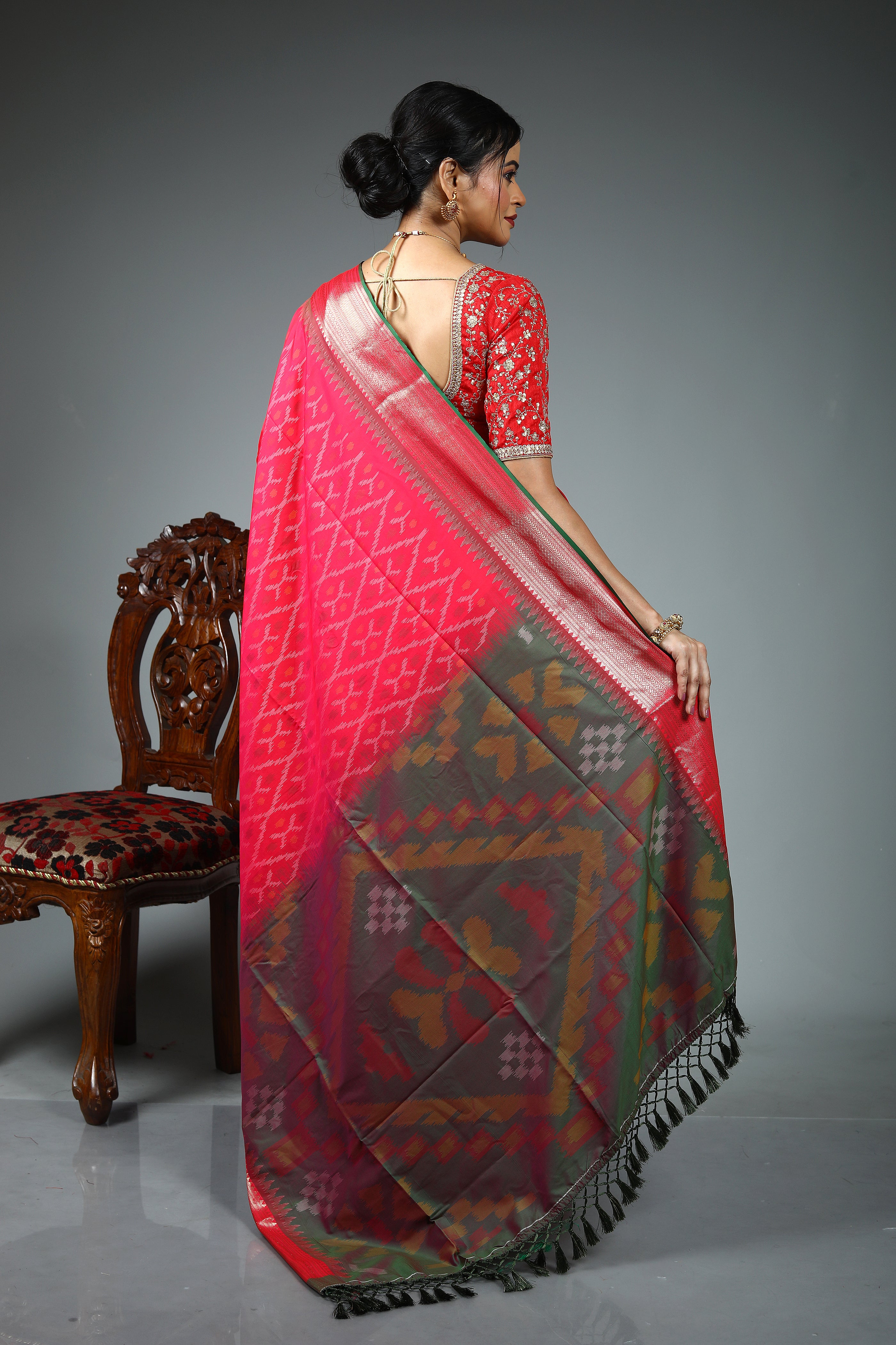 Pink Blended Ikkat Silk Saree