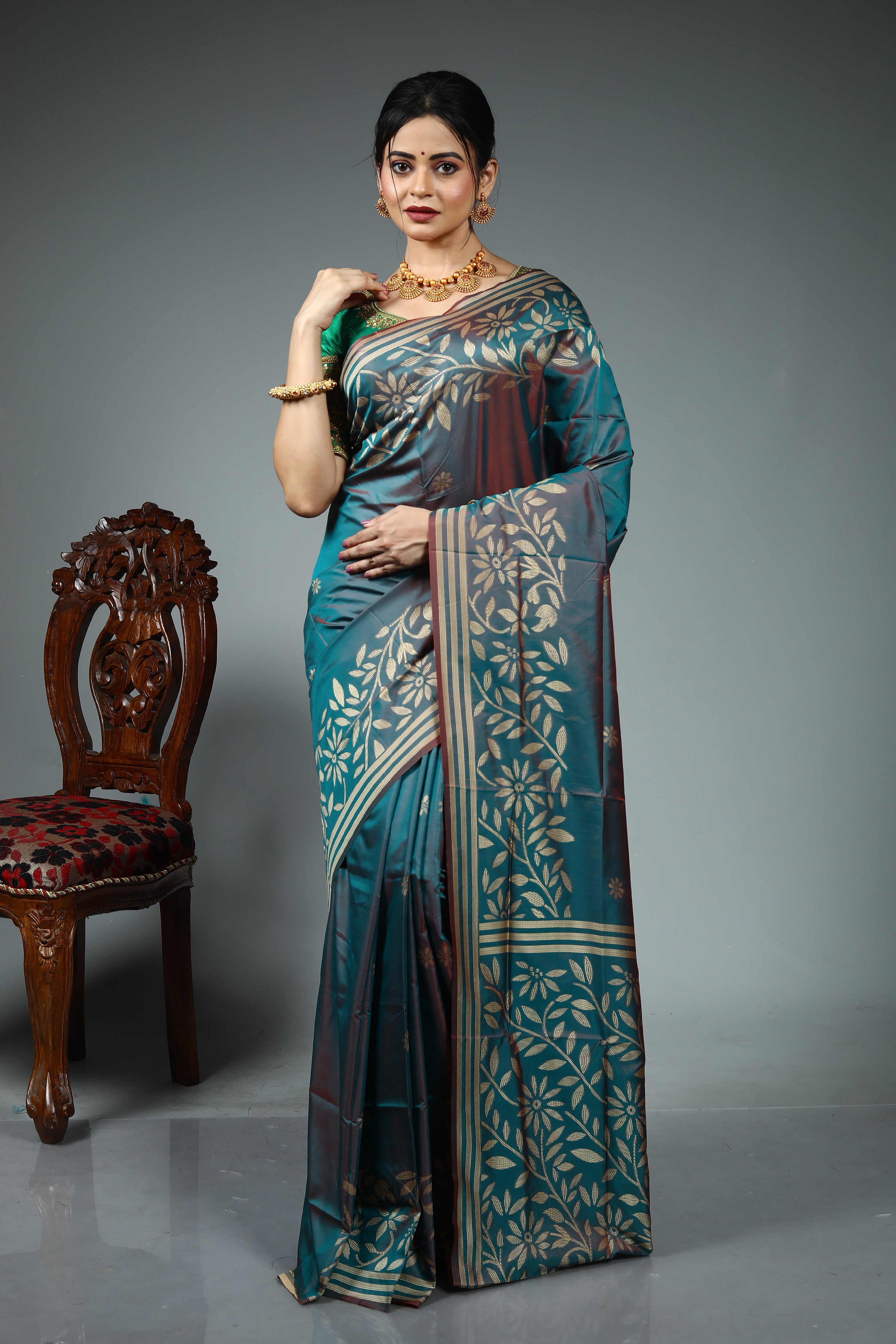 Blue Dual Tone Blended Kantha Silk Saree