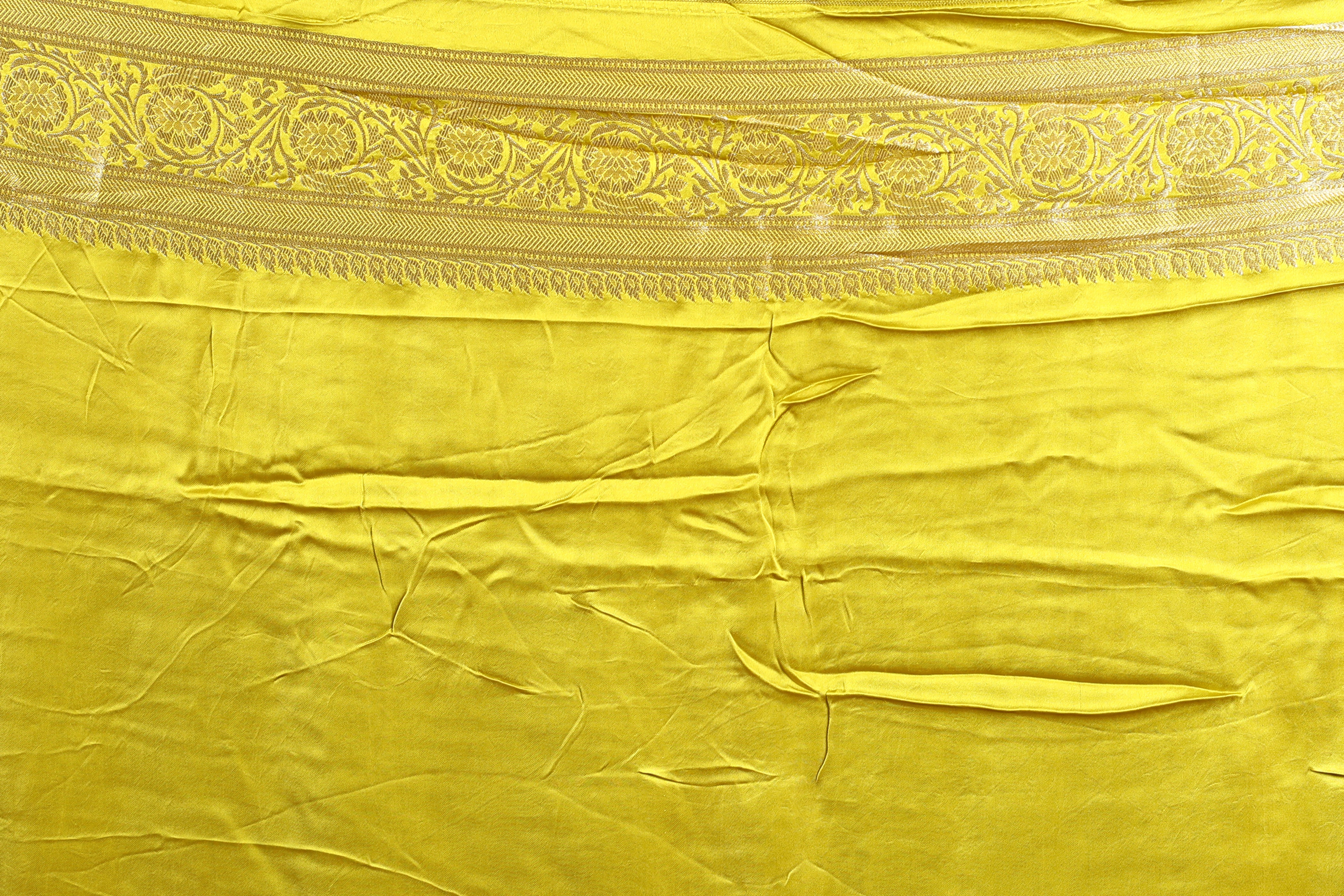 Pesta Green Blended Satin Silk Saree