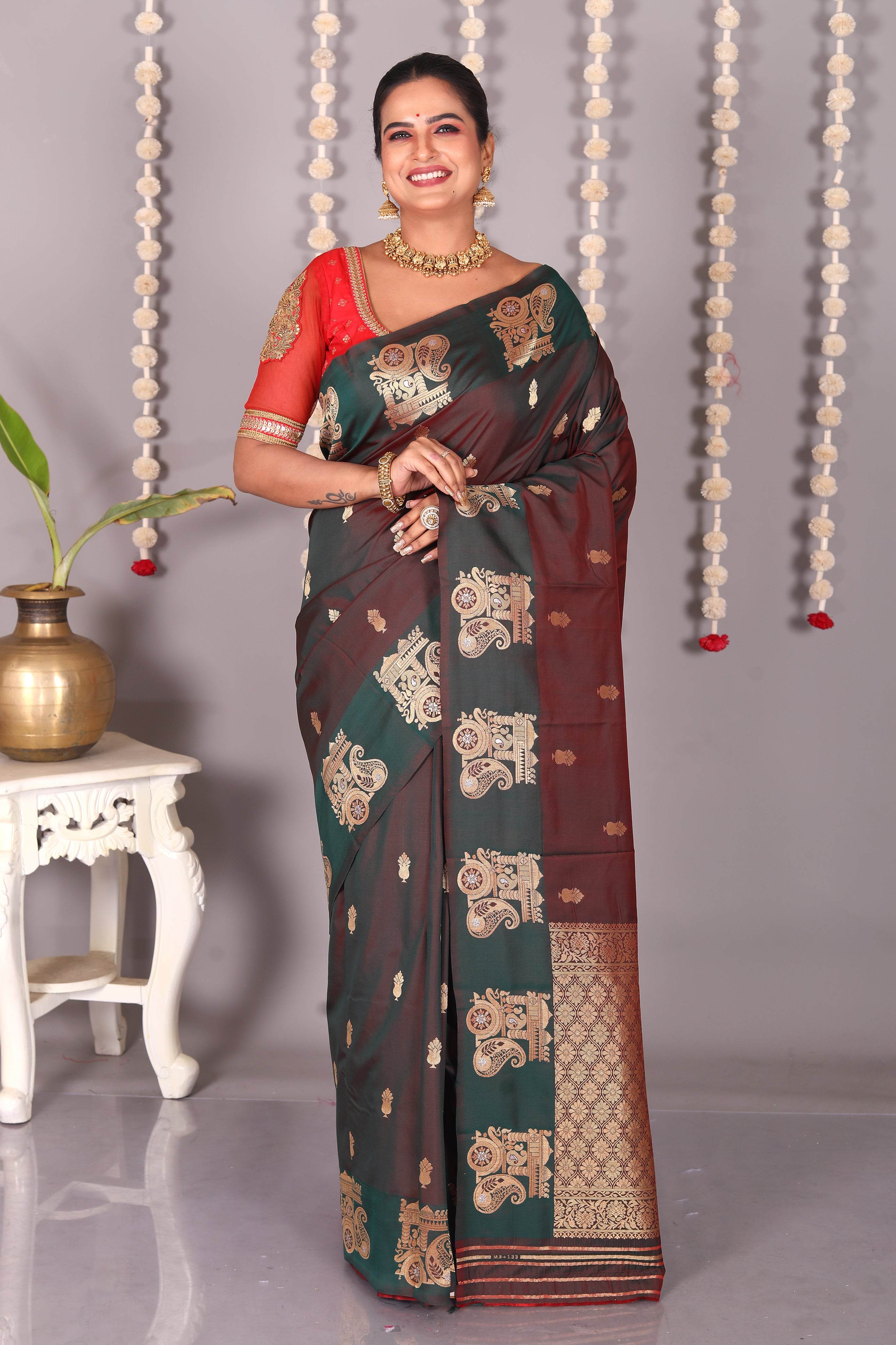 Dual Tone Brown Blended Mashru Silk Saree - Keya Seth Exclusive