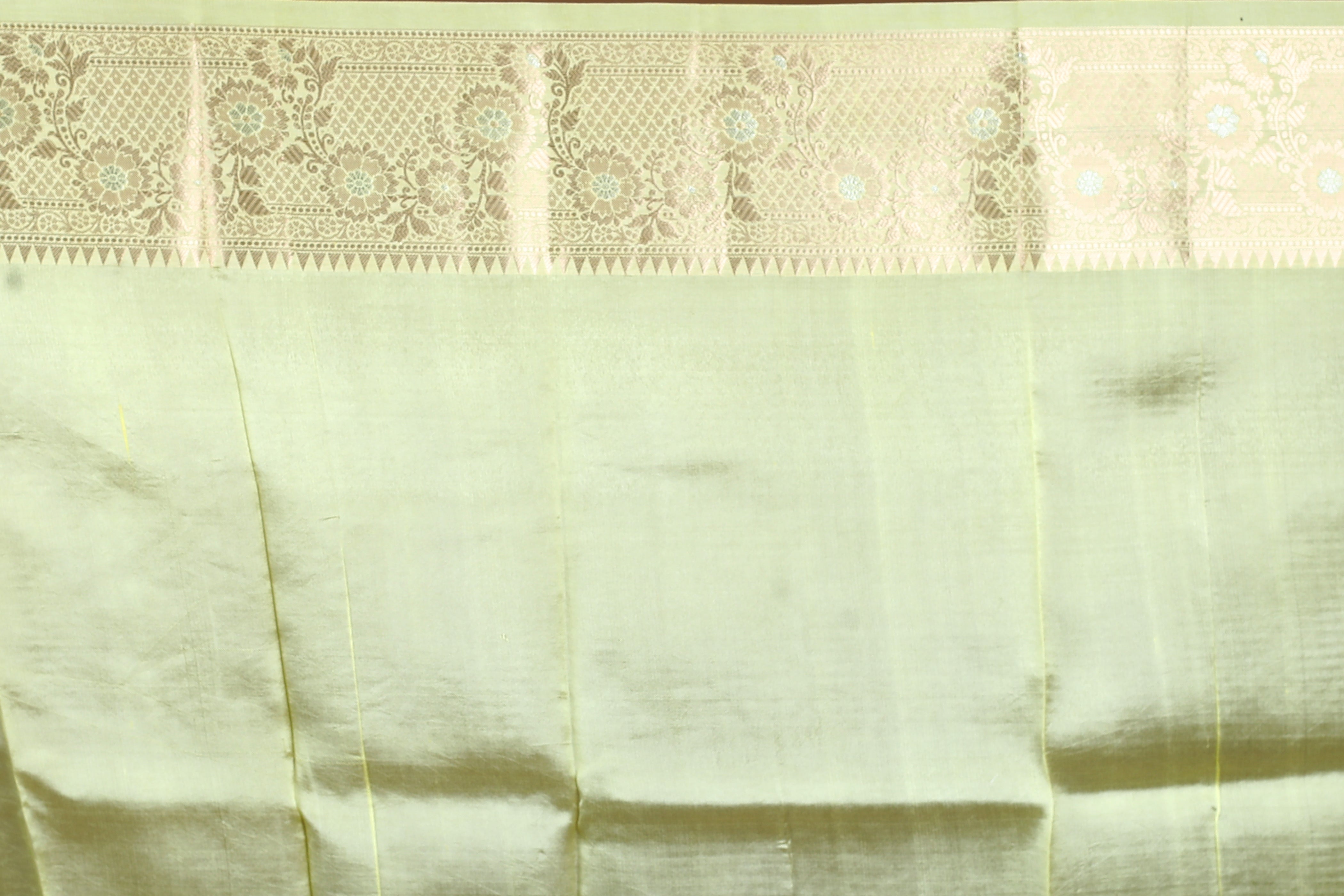 Designer Lemon Yellow Tussar Saree