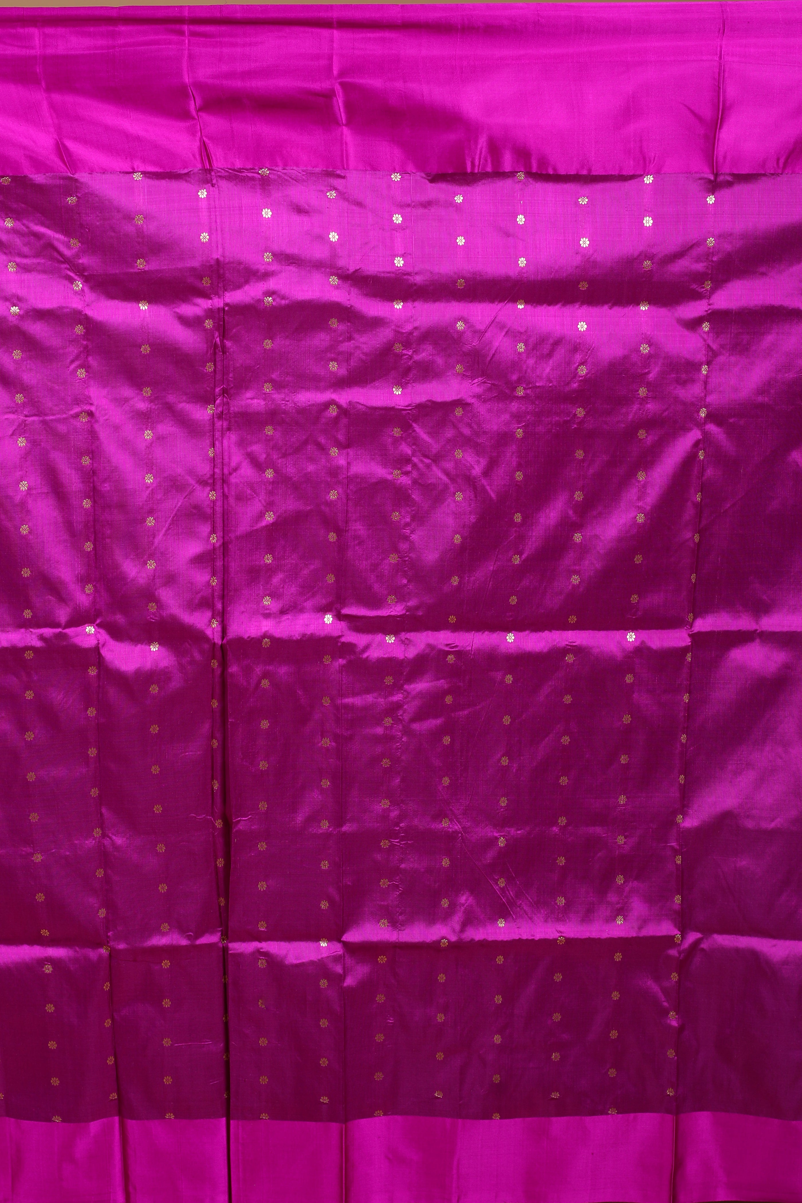 Dual Tone Green Pure Kanjivaram Silk Saree