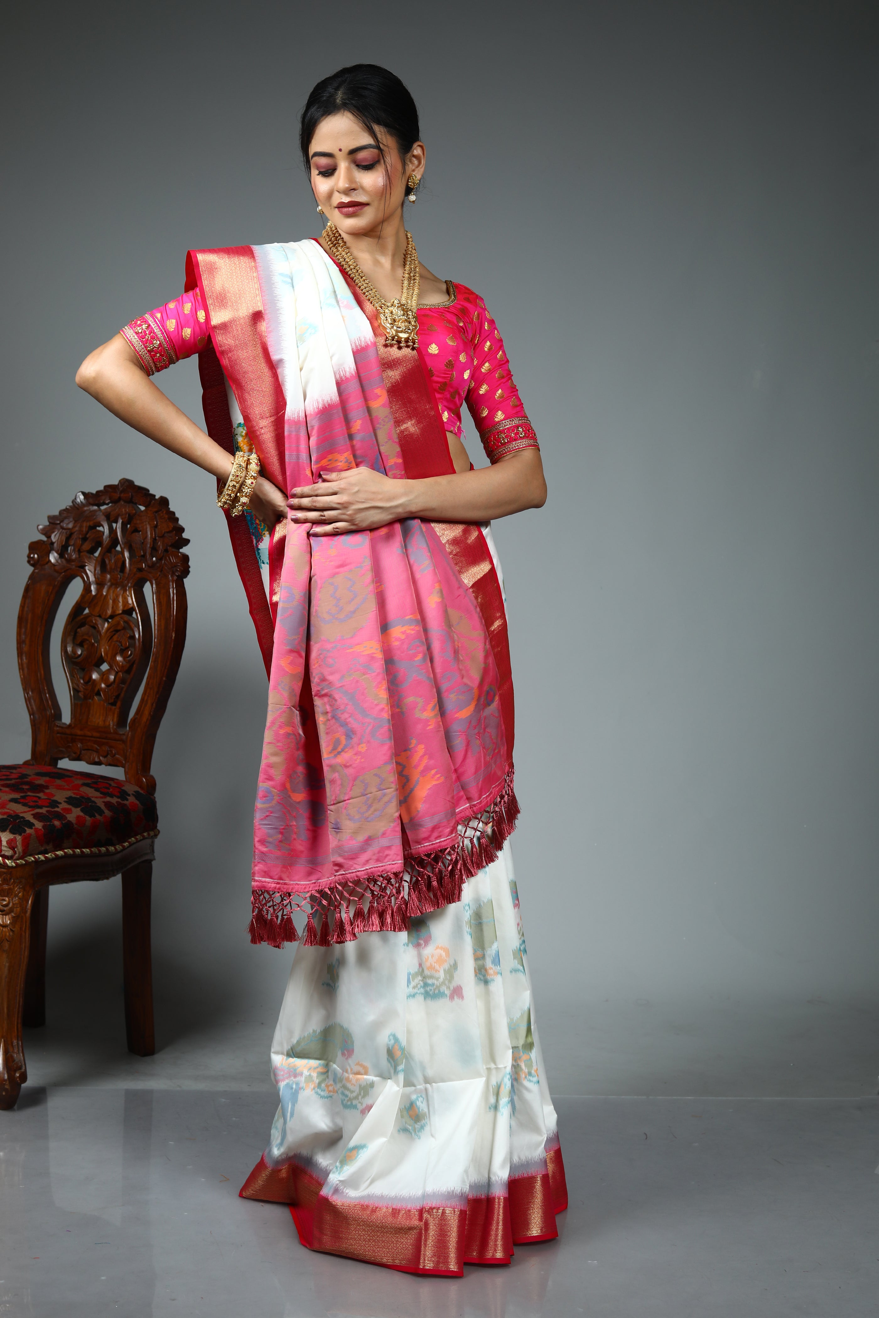 White and Pink Blended Silk Saree