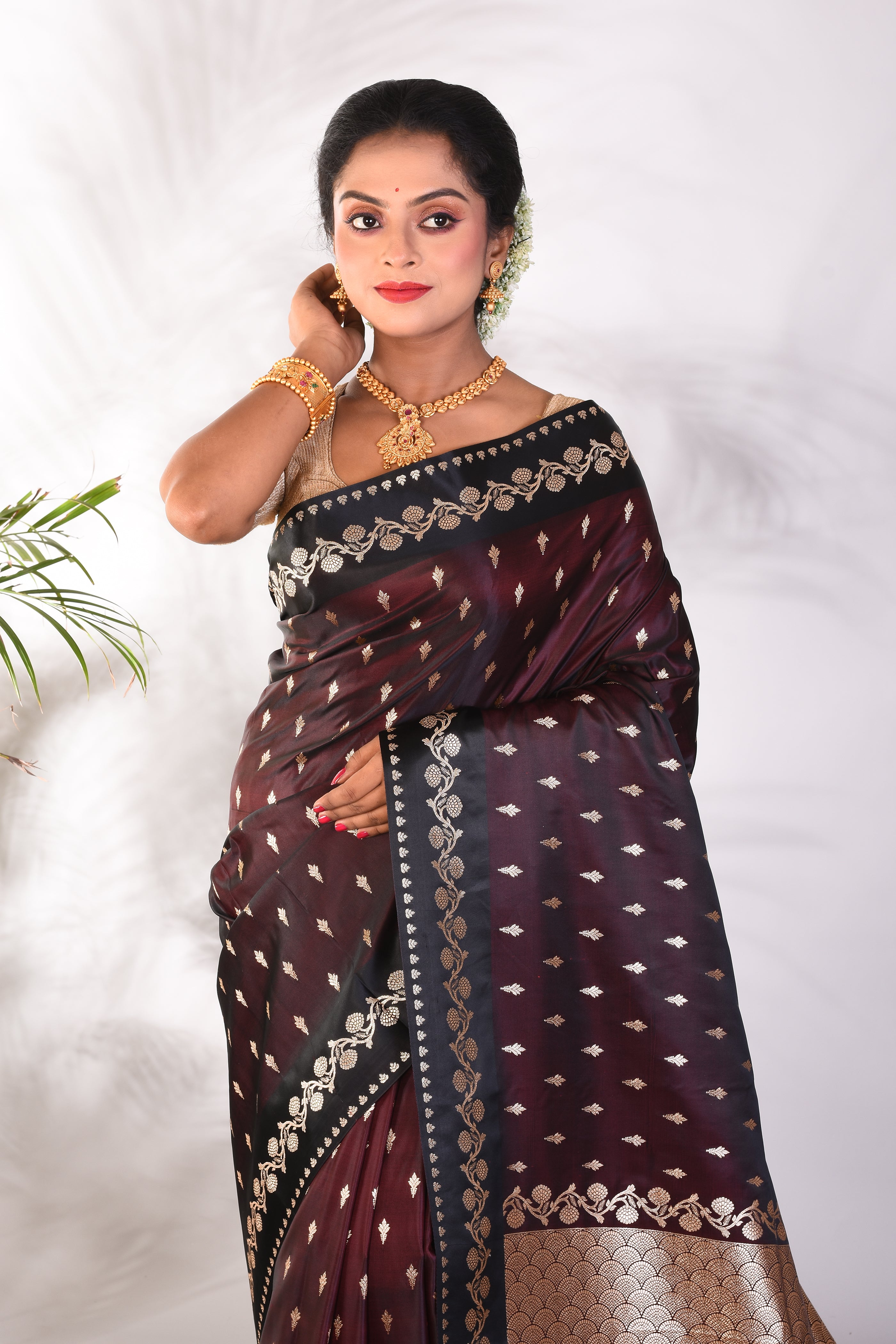 Dual Tone Brown Mushroo Silk Saree - Keya Seth Exclusive