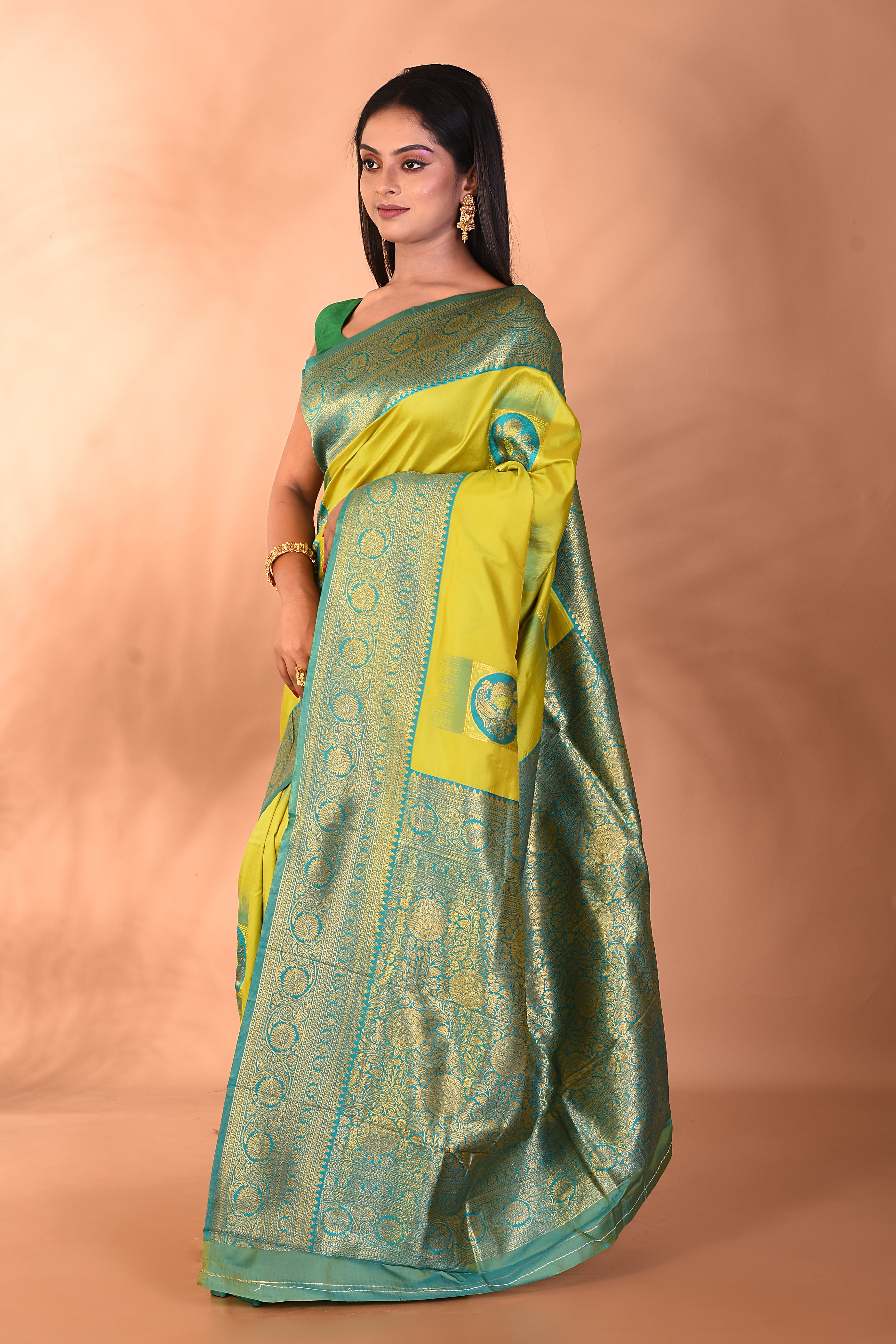 Green Blended Kanjivaram Silk Saree - Keya Seth Exclusive