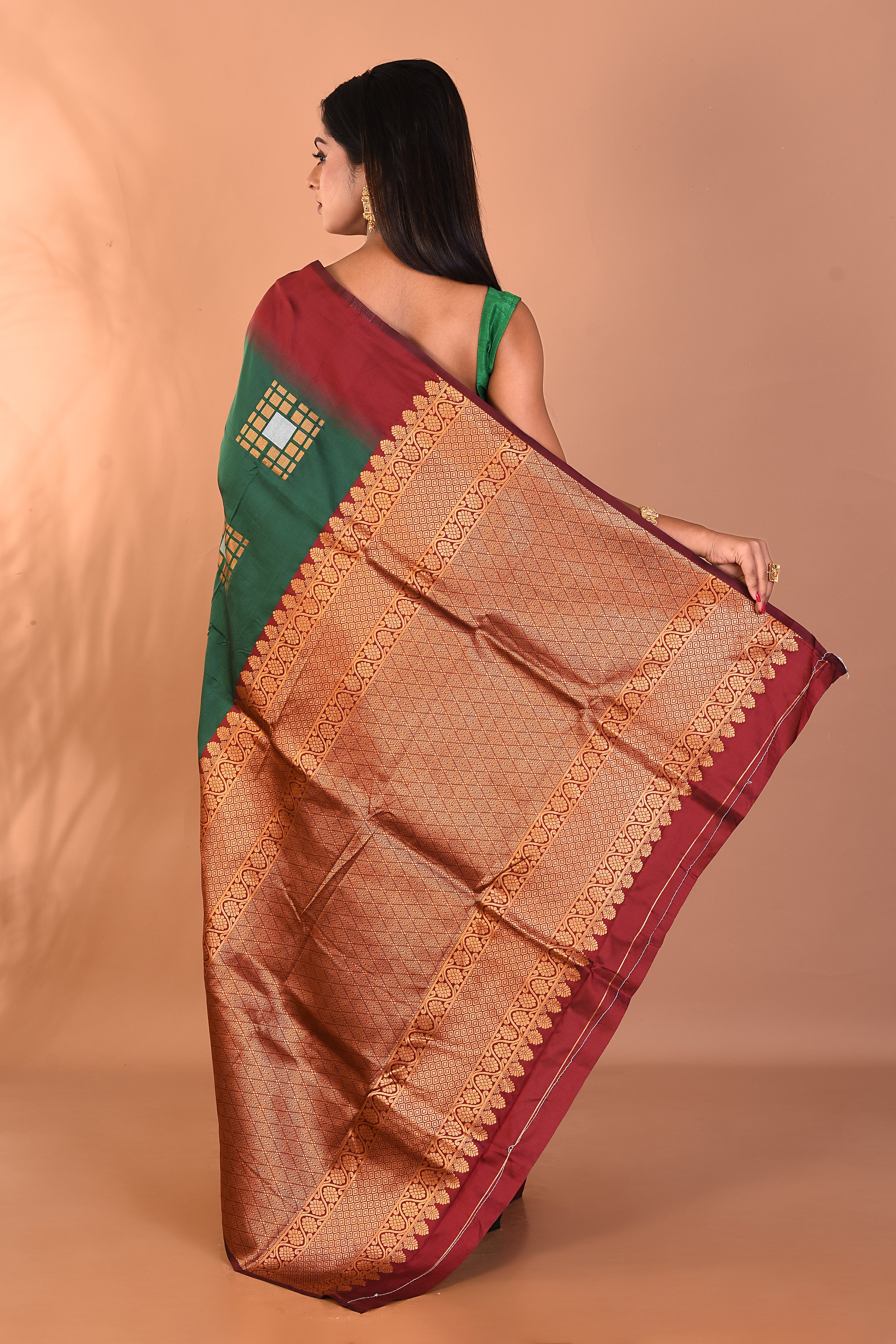 Bottle Green Blended Kanjivaram Silk Saree - Keya Seth Exclusive