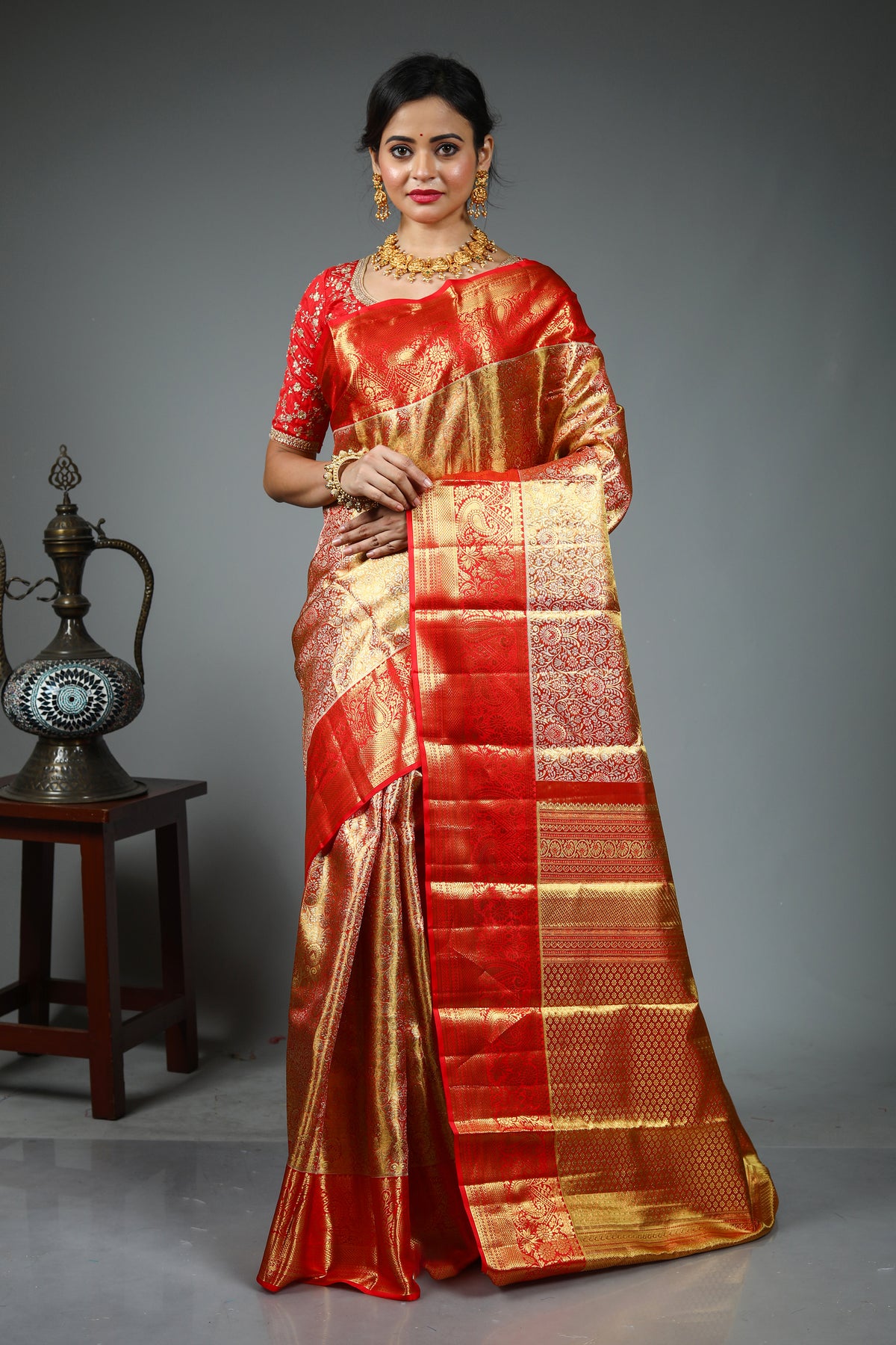 Dual Tone Red Tissue Kanjivaram Saree