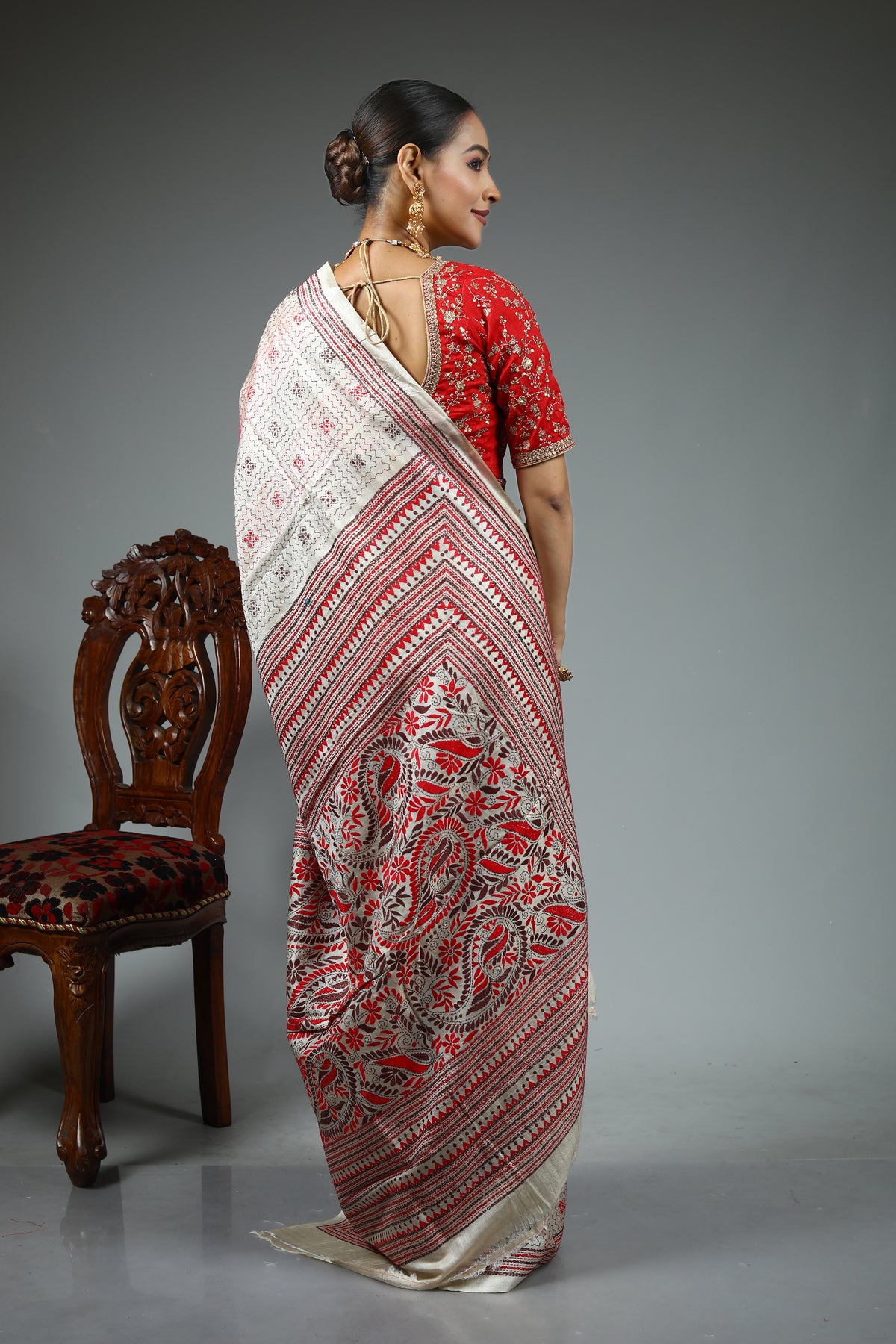 Beige Kantha Stitch Saree
