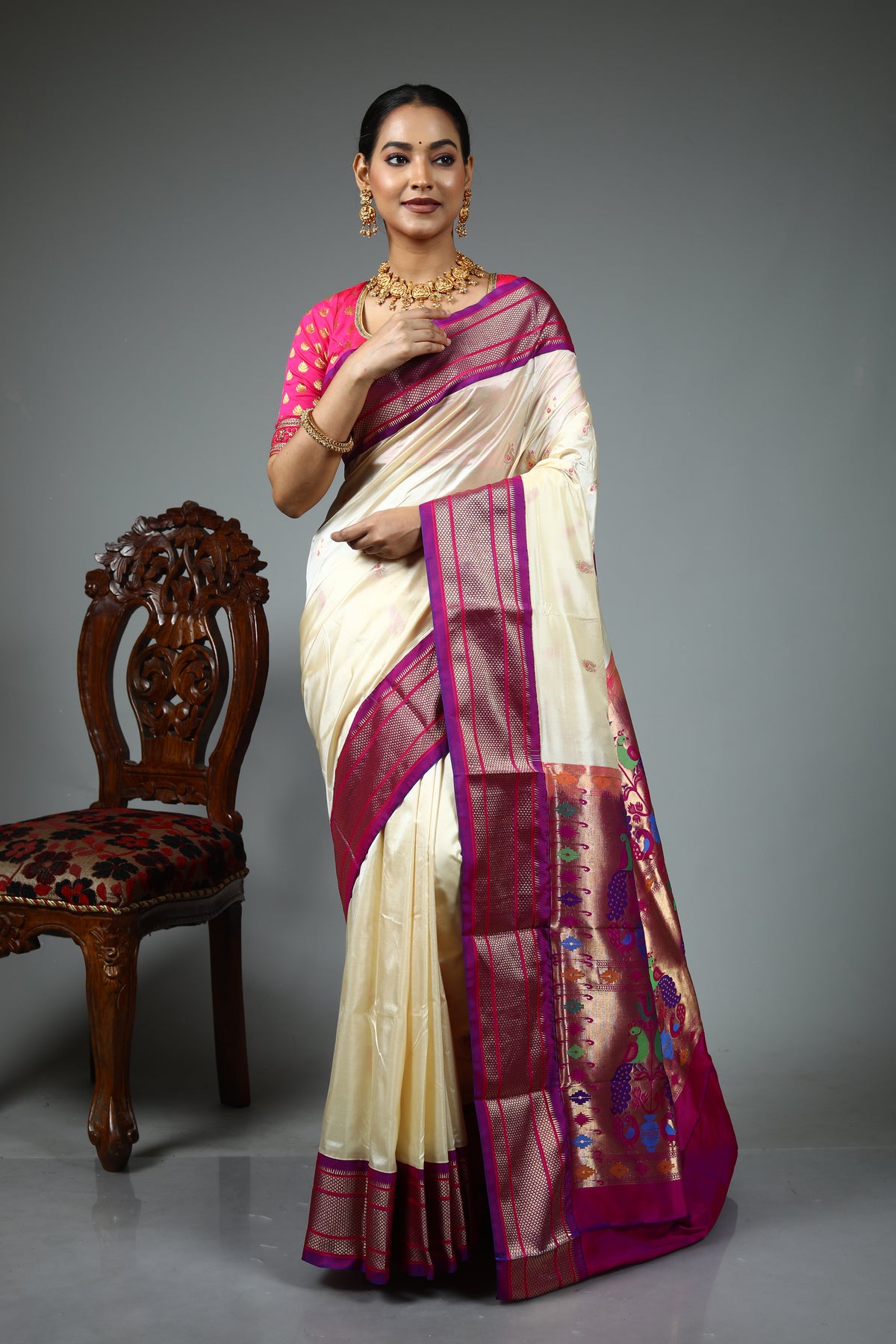 Offwhite Pure Paithani Saree