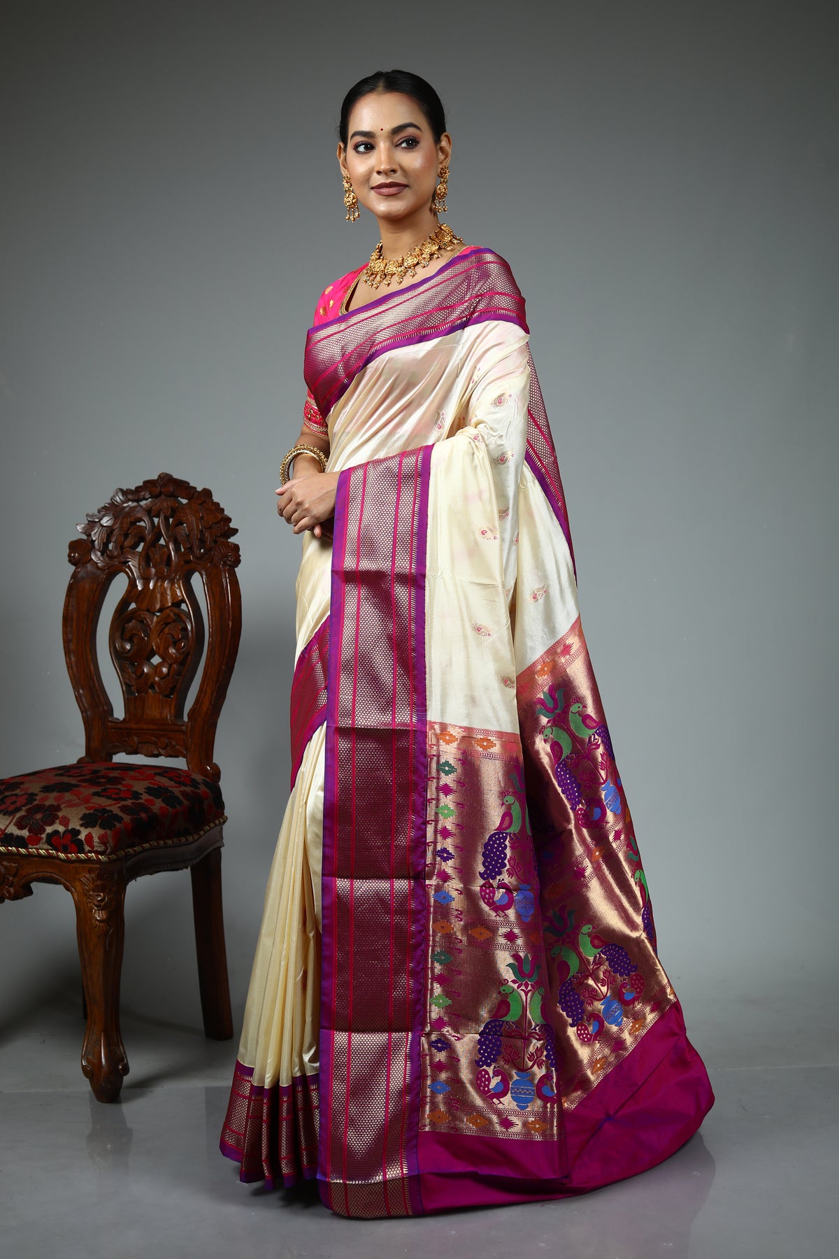 Offwhite Pure Paithani Saree