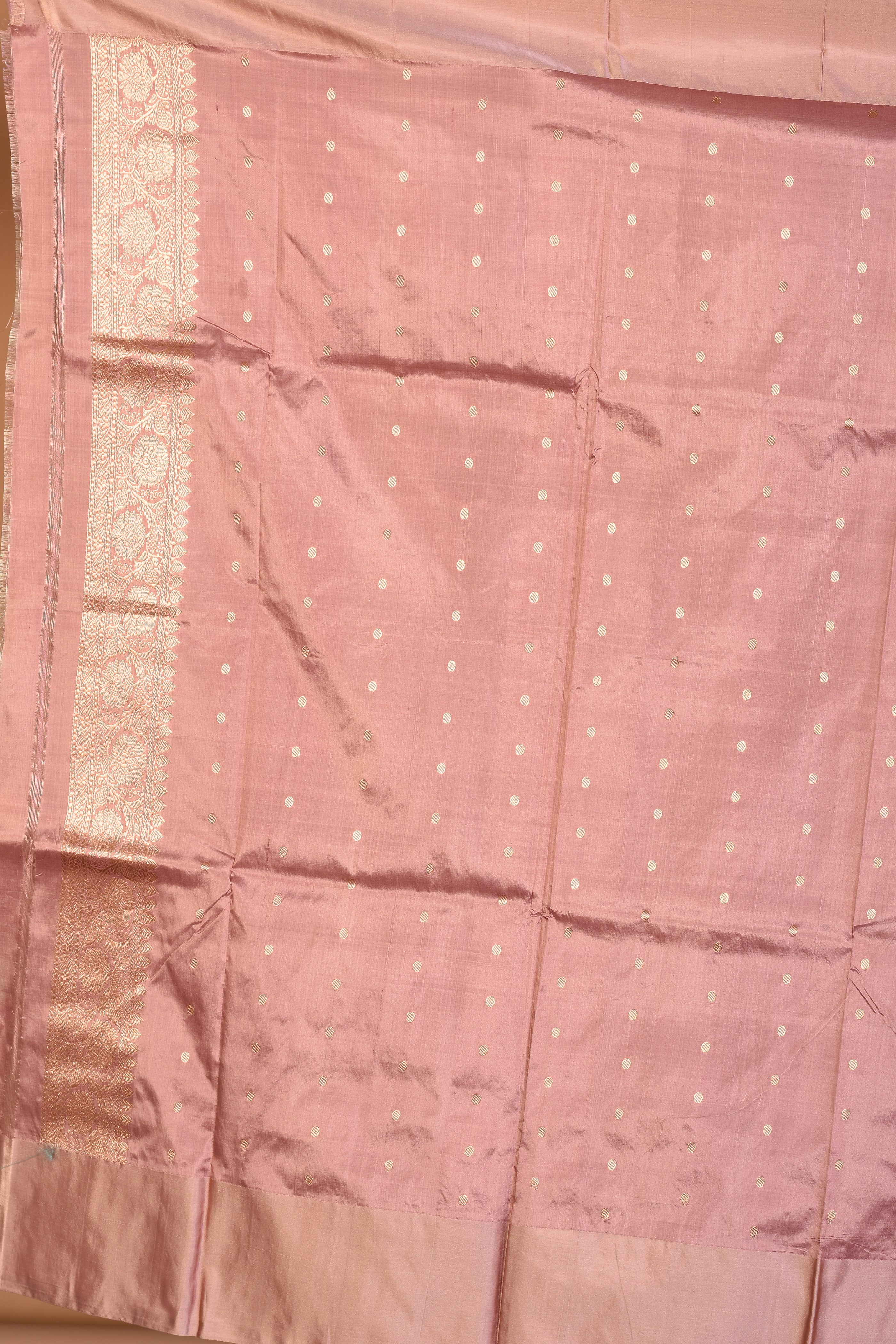 Off-white Pure Katan Silk Saree with Blouse Piece - Keya Seth Exclusive