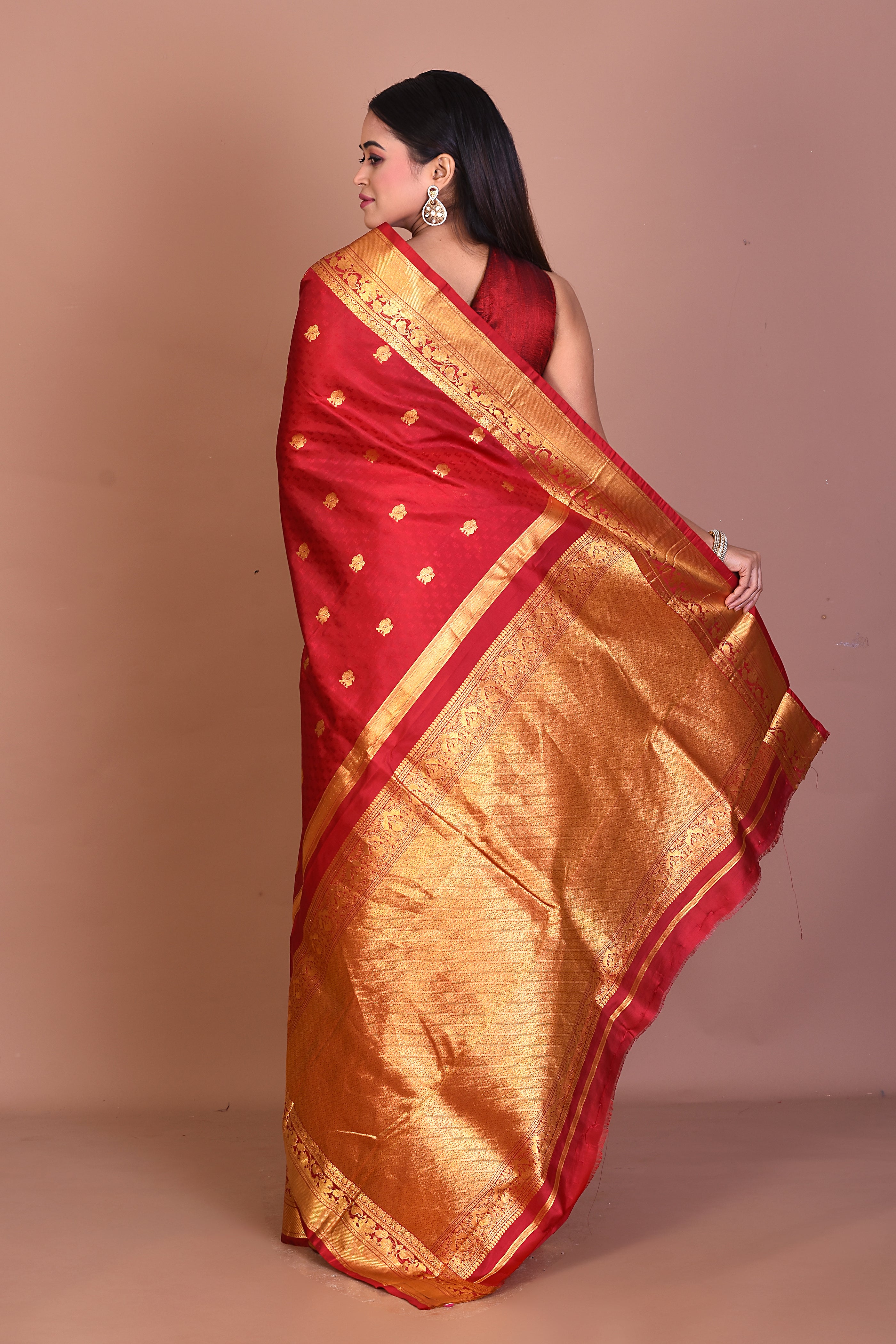 Maroom Pure Kanjivaram Silk Saree - Keya Seth Exclusive