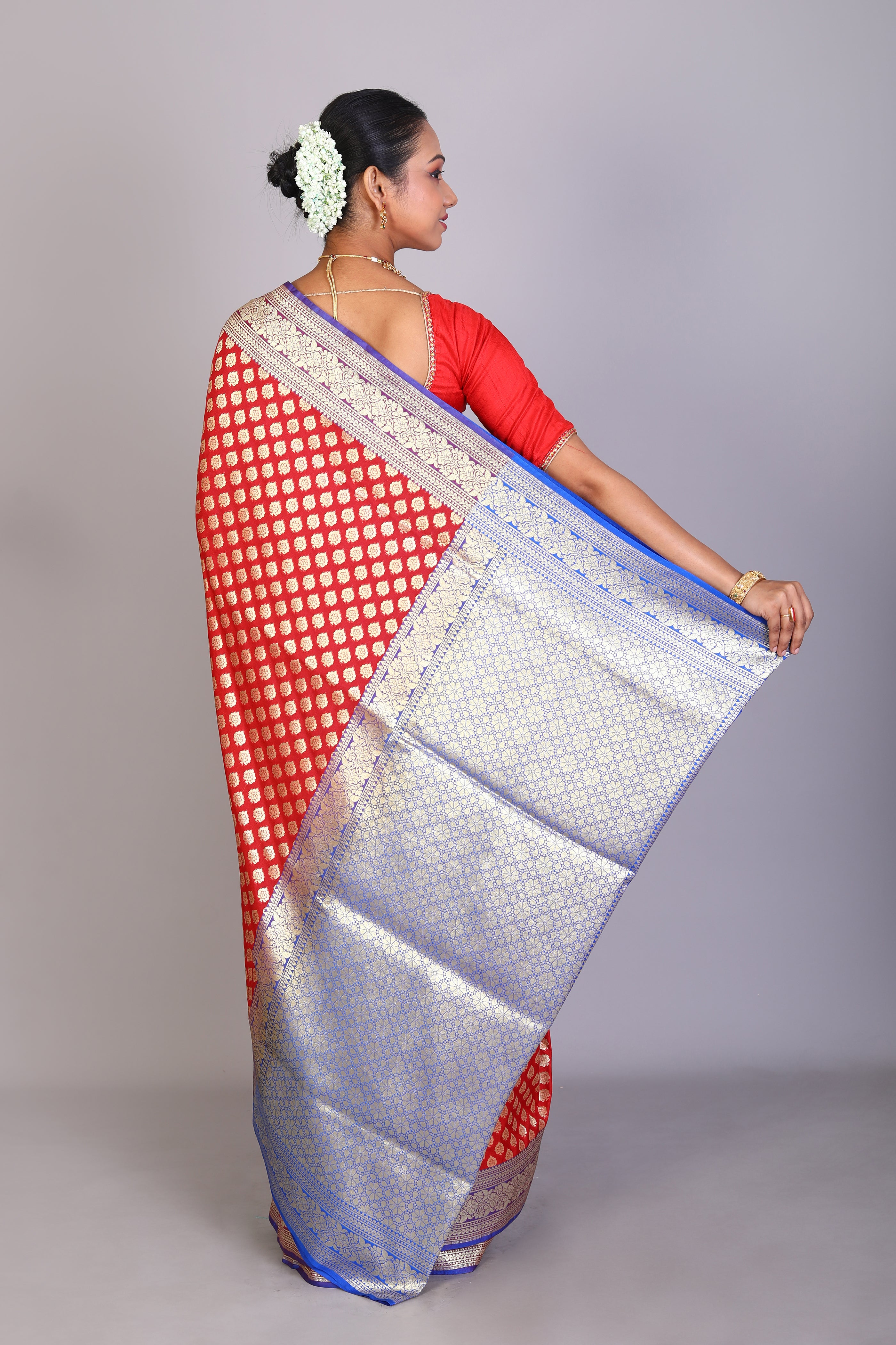 Red Blended Uppada Silk Saree - Keya Seth Exclusive