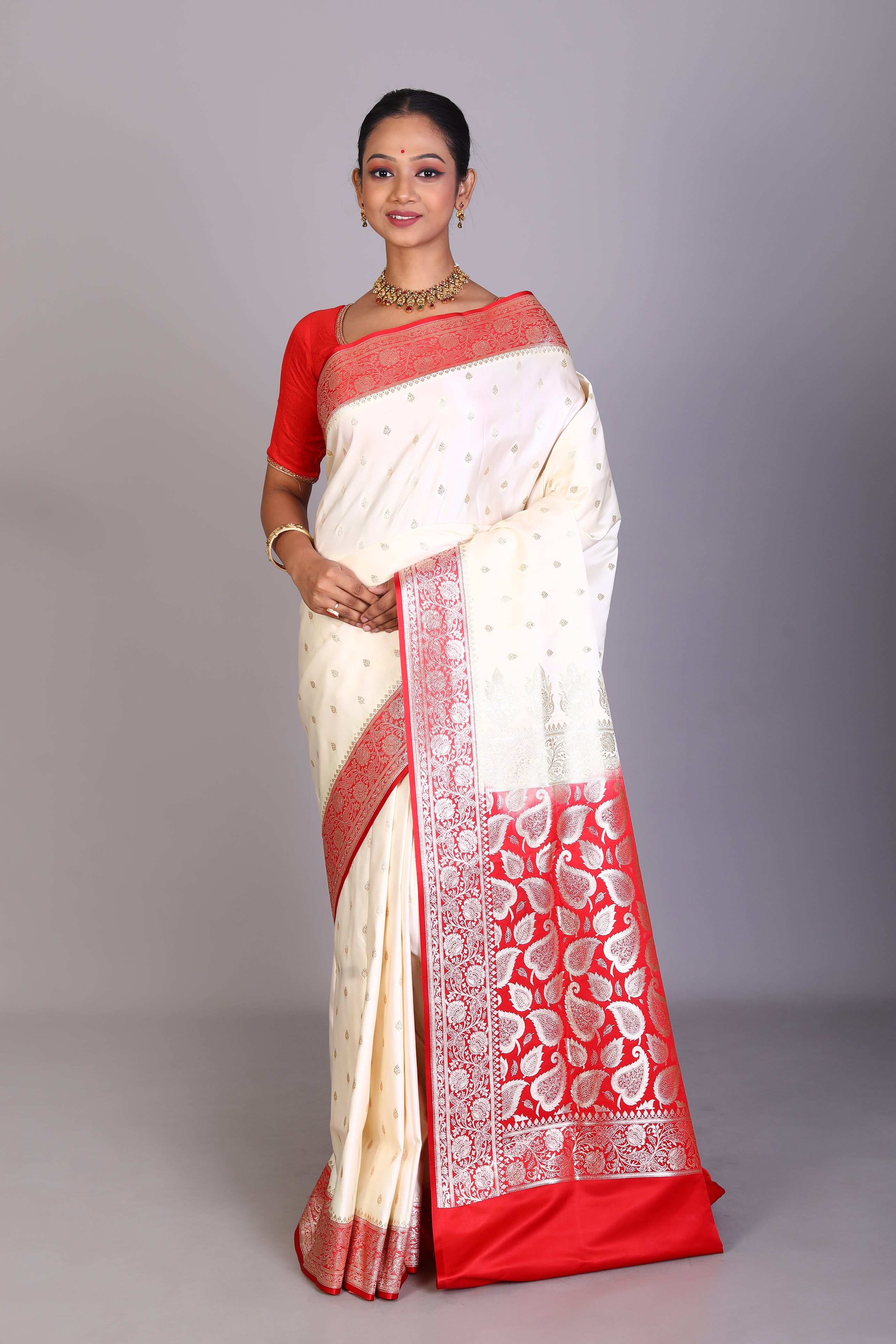Offwhite Blended Banarasi Saree - Keya Seth Exclusive