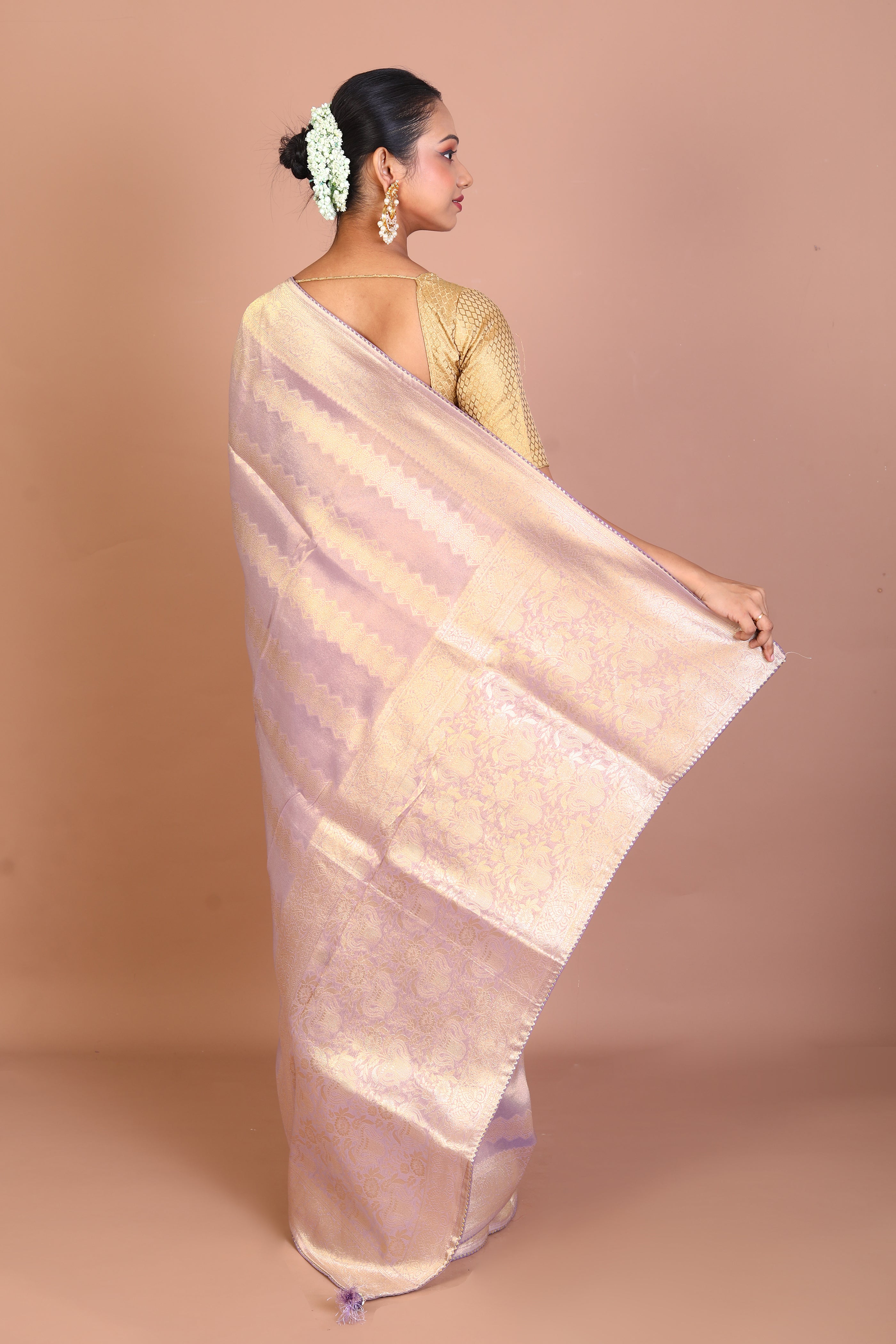 Lavender Crushed Tissue Saree - Keya Seth Exclusive