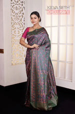 Load image into Gallery viewer, Deep Green Pashmina Silk Saree - Keya Seth Exclusive
