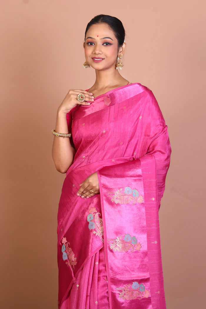 Magenta Blended Silk Saree - Keya Seth Exclusive