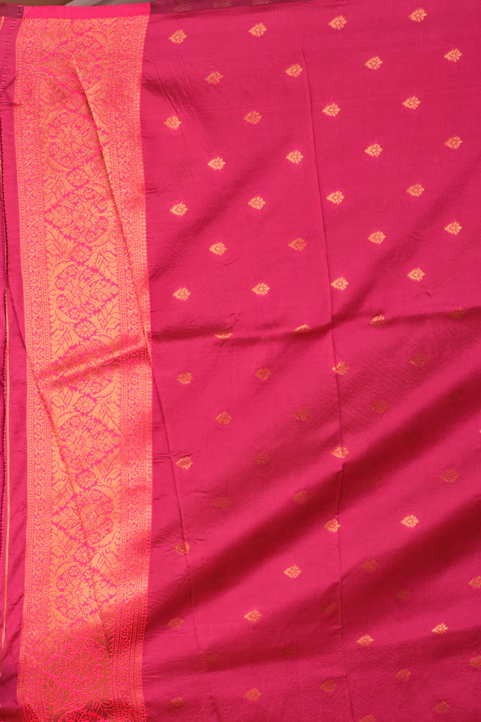 Dark Green Blended Silk Saree - Keya Seth Exclusive