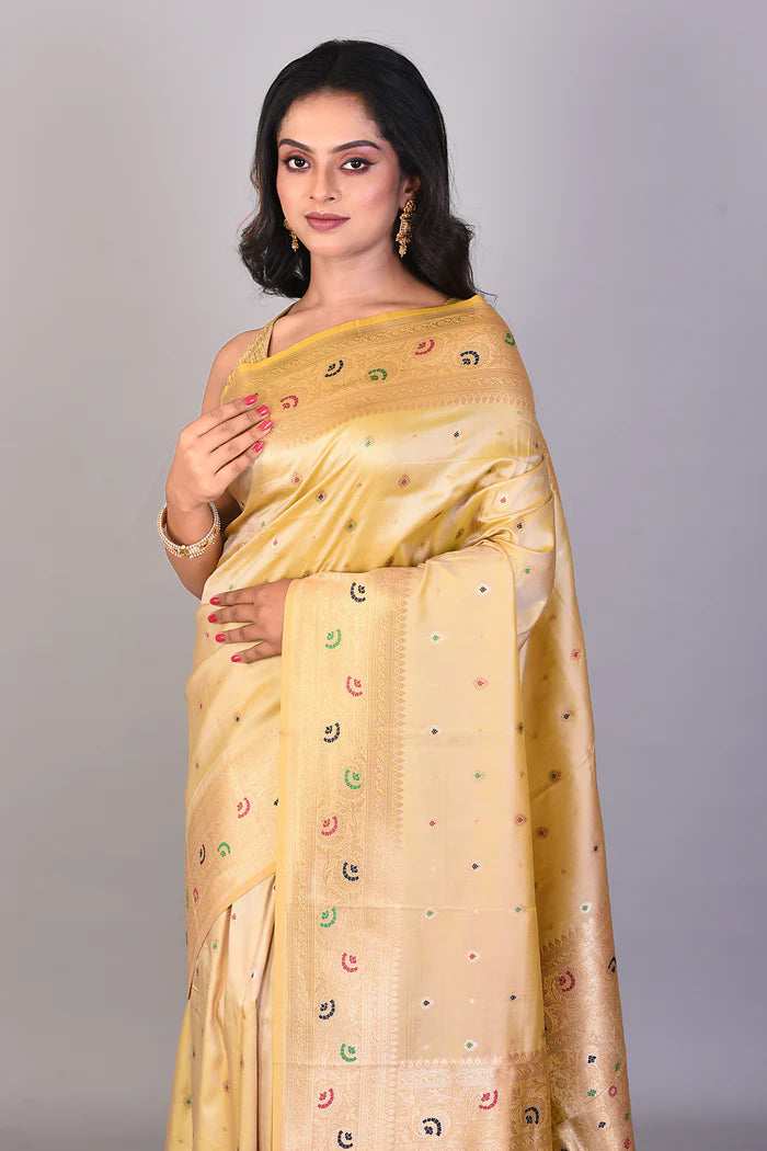 OffWhite Blended Kanjivaram Silk Saree - Keya Seth Exclusive