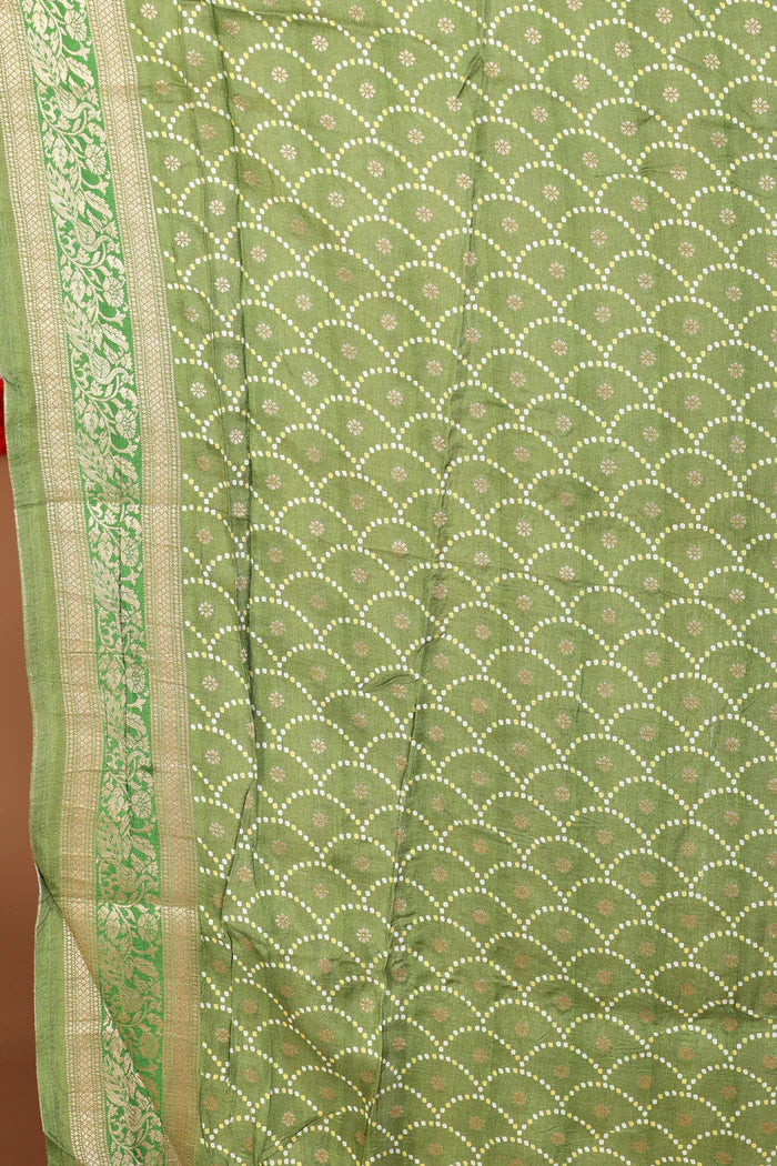 Green Blended Printed Silk Saree - Keya Seth Exclusive