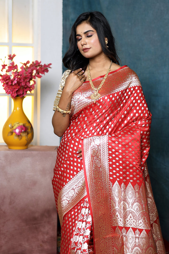 Patli Pallu Blush Red Banarasi Saree - Keya Seth Exclusive